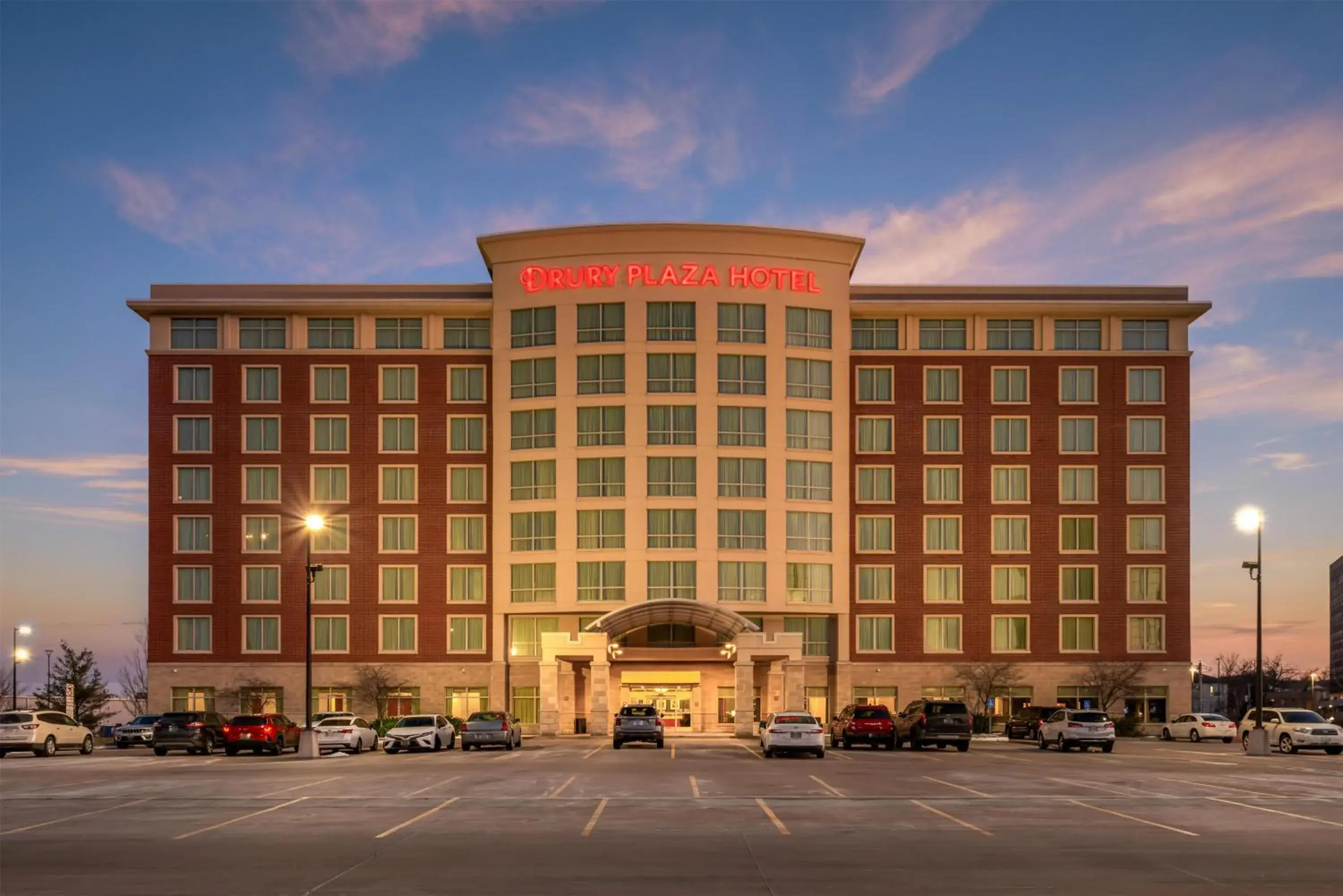 Property building in Drury Plaza Hotel St Louis Brentwood Property building in Drury Plaza Hotel St Louis Brentwood