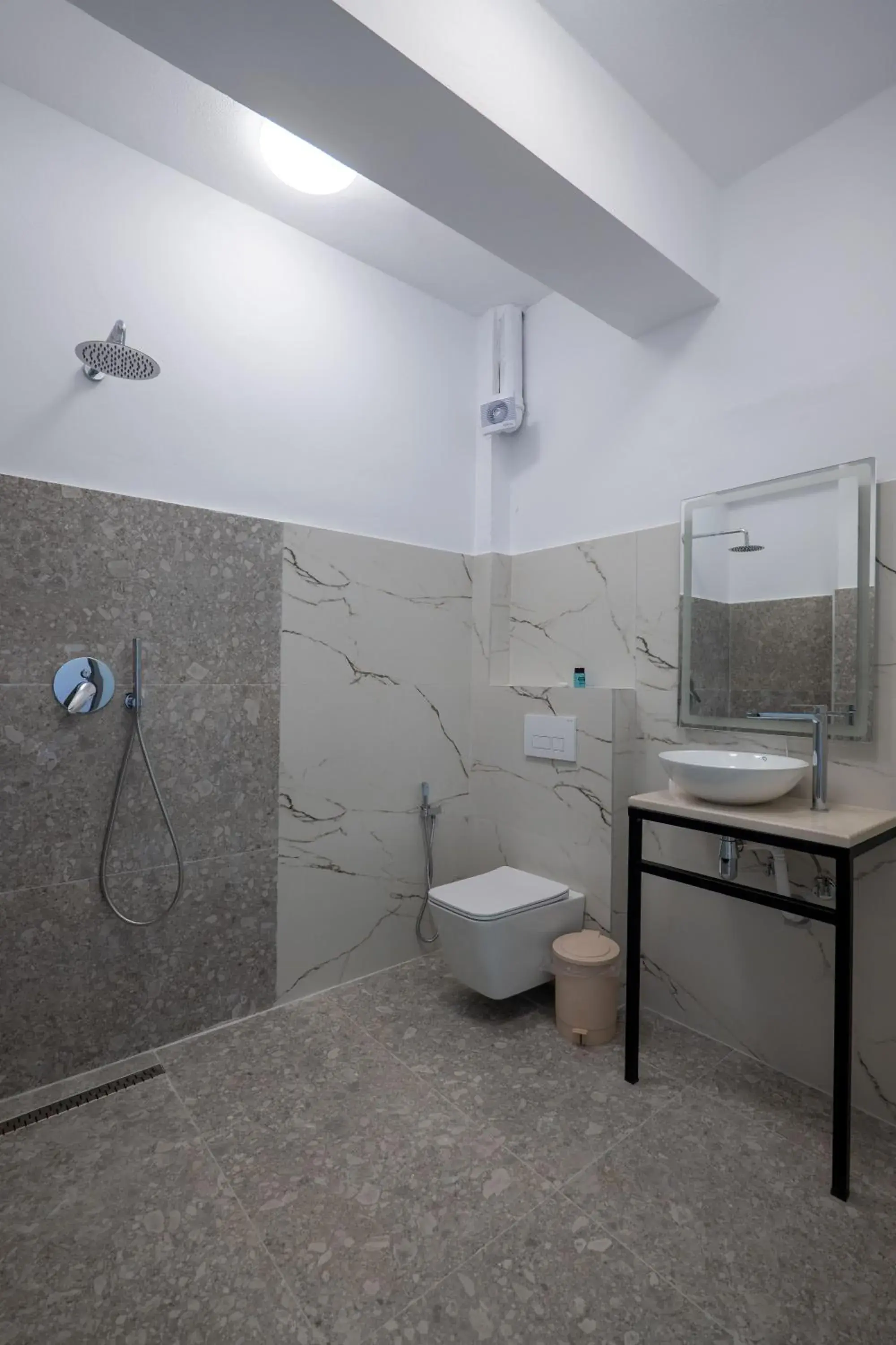 Triple Room in Sunset Aparthotel Triple Room in Sunset Aparthotel