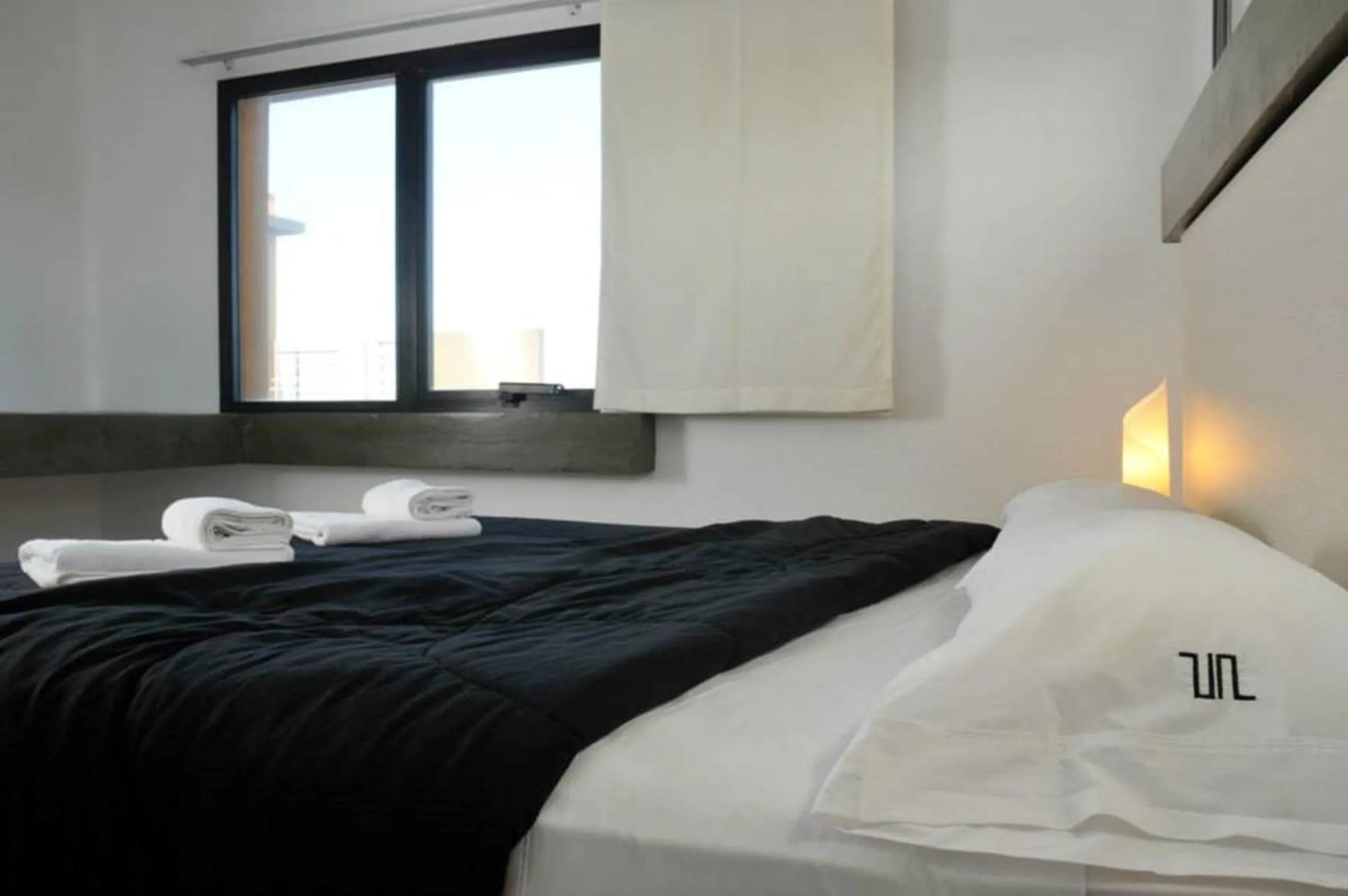 Bed in Dock Playa