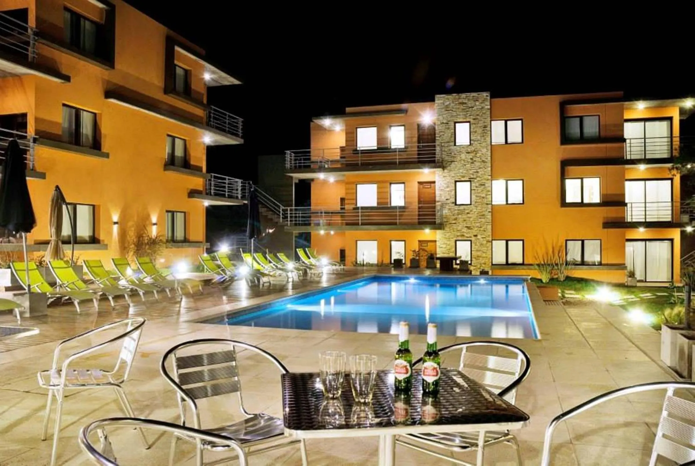 Patio in Dock Playa