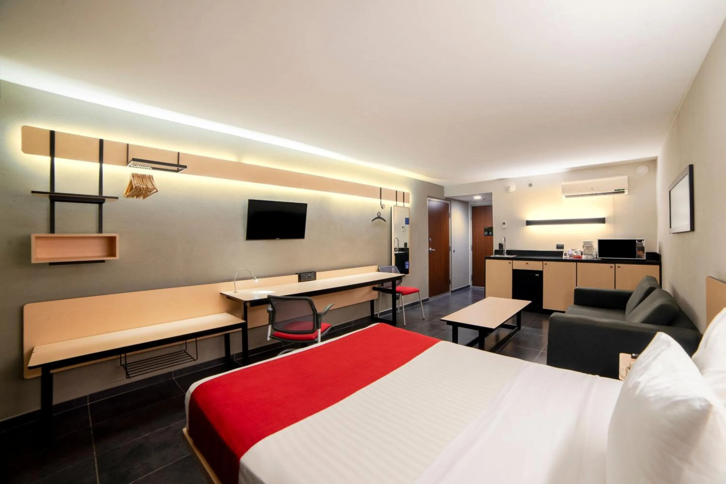 Bedroom, Bed in City Express by Marriott Paraiso