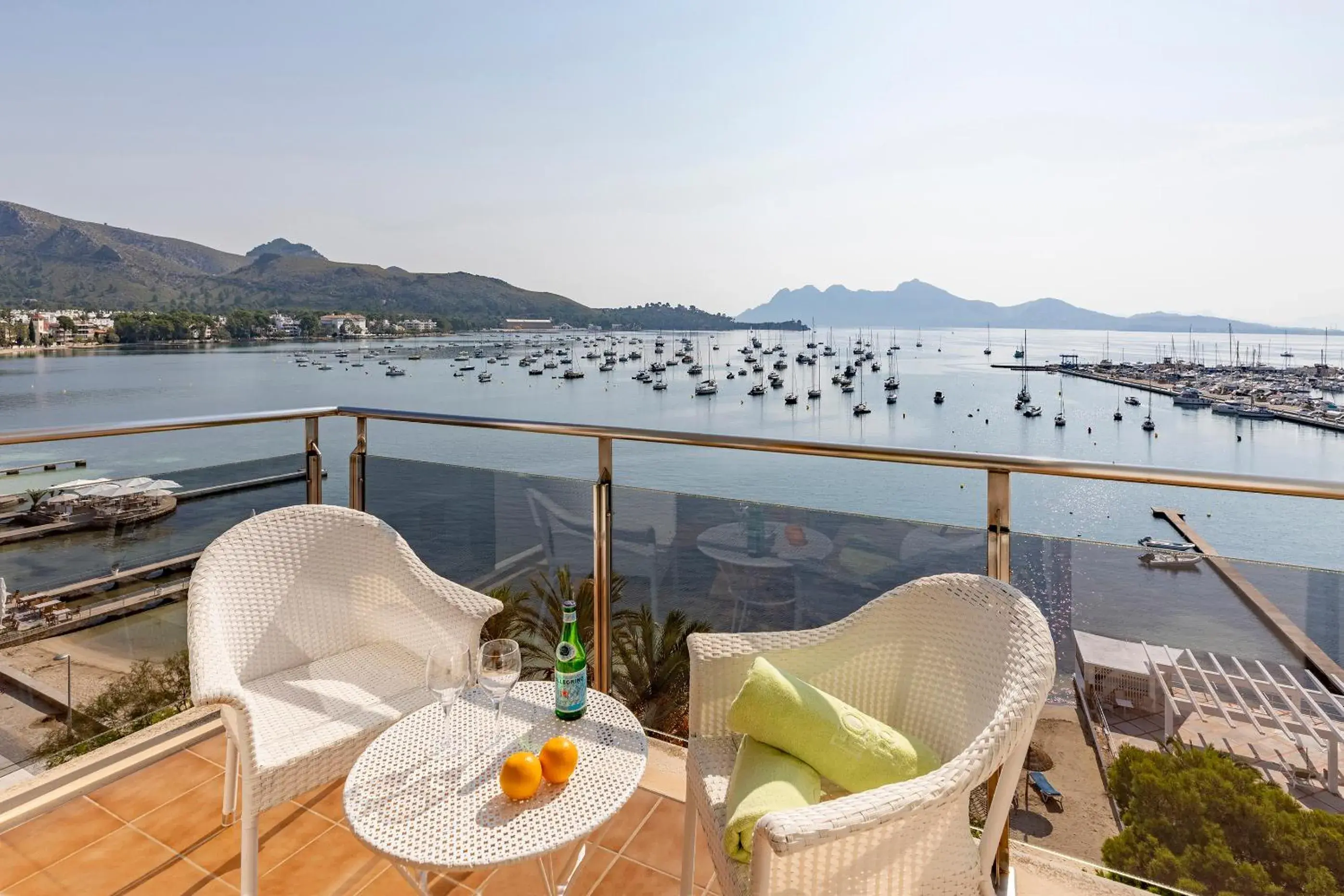 Twin Room with Sea View in Hotel Miramar Mallorca Twin Room with Sea View in Hotel Miramar Mallorca