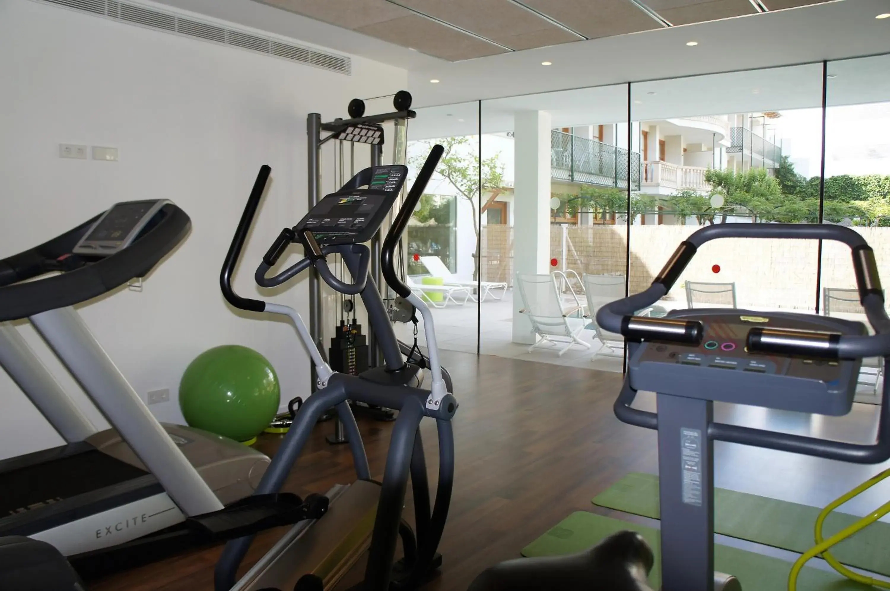 Fitness centre/facilities in Hotel Miramar Mallorca Fitness centre/facilities in Hotel Miramar Mallorca