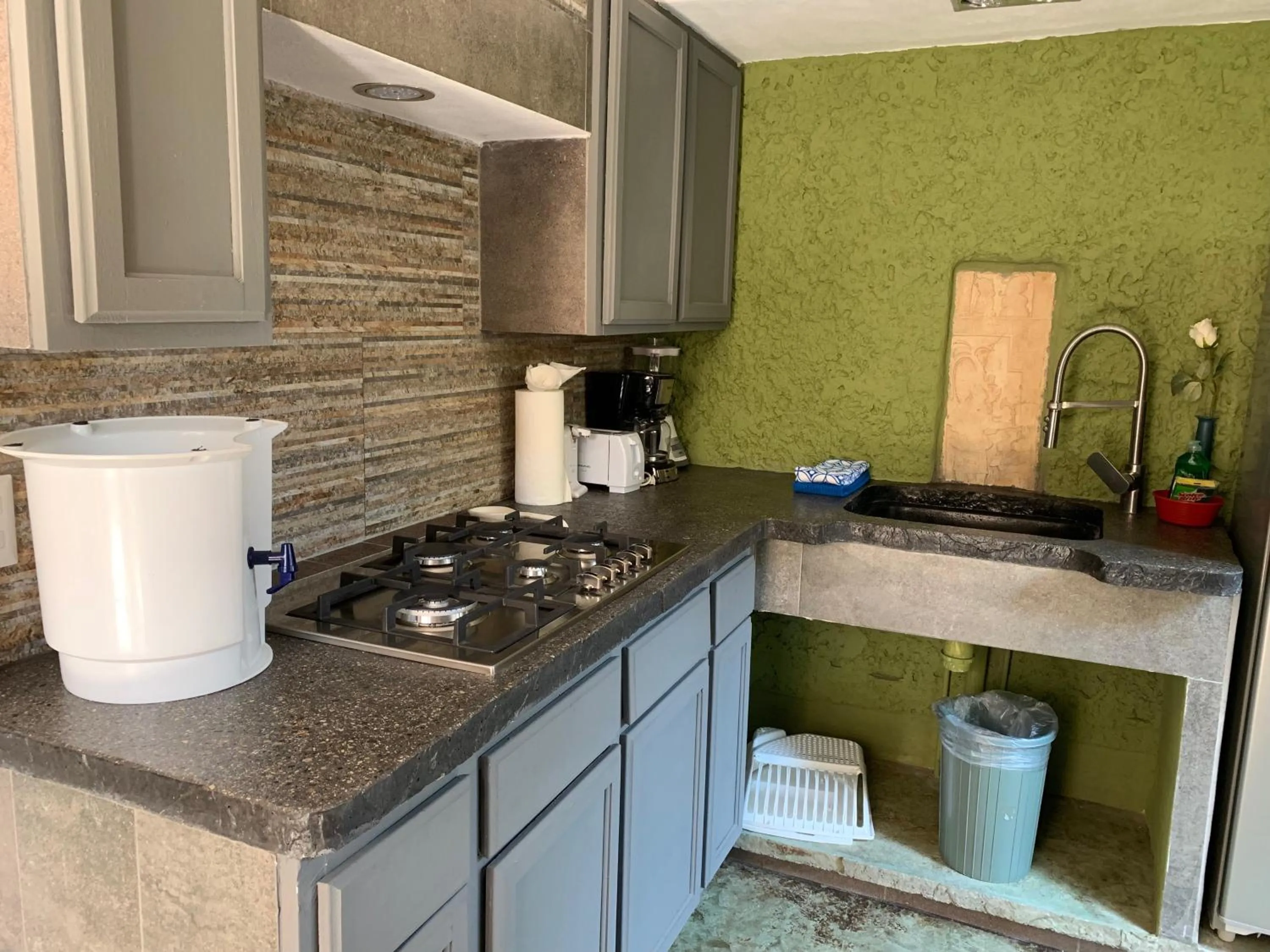 Kitchen or kitchenette in Hotel Condominium La Posada de Bucerias