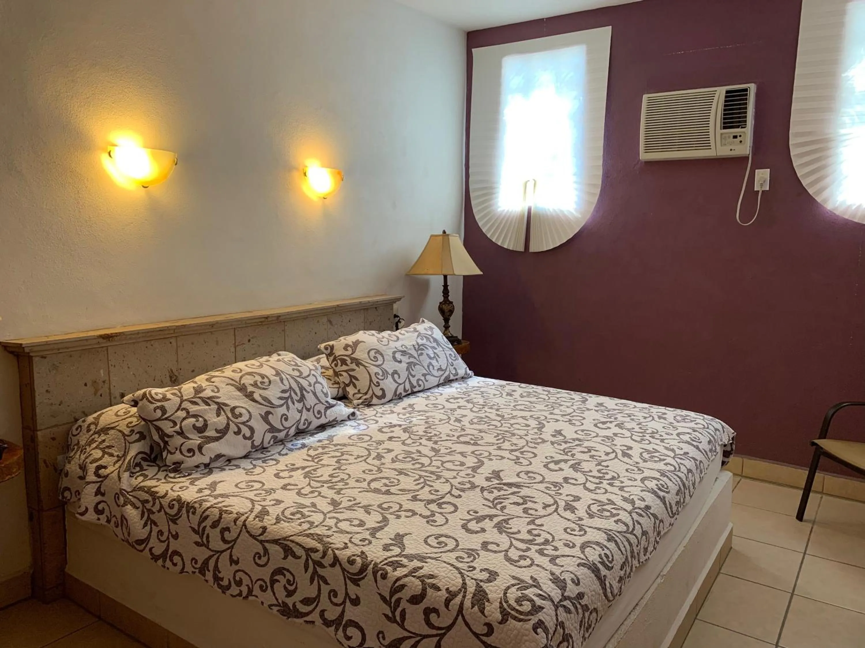 Photo of the whole room, Bed in Hotel Condominium La Posada de Bucerias