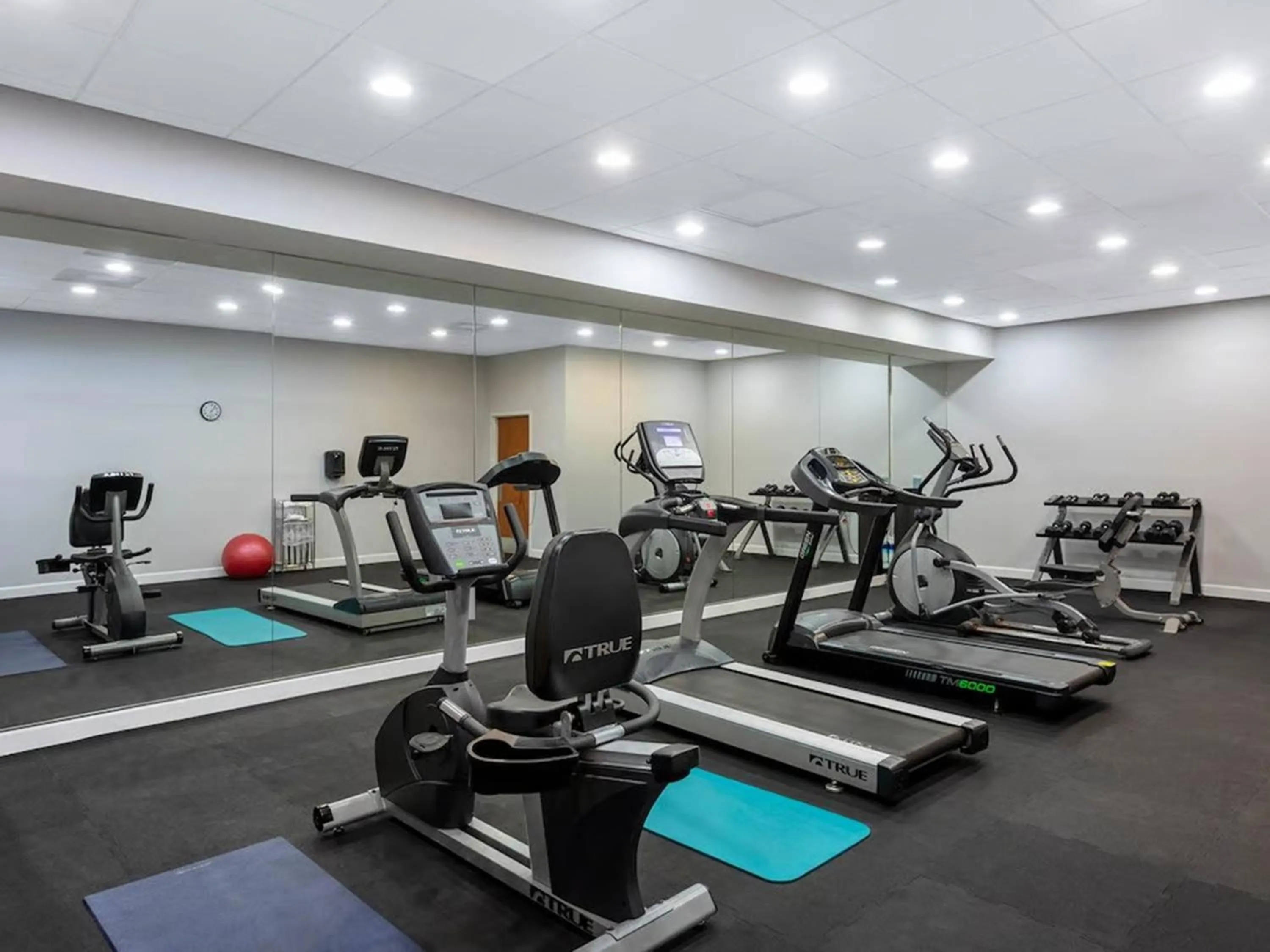 Fitness centre/facilities in 88 Palms Hotel & Event Center