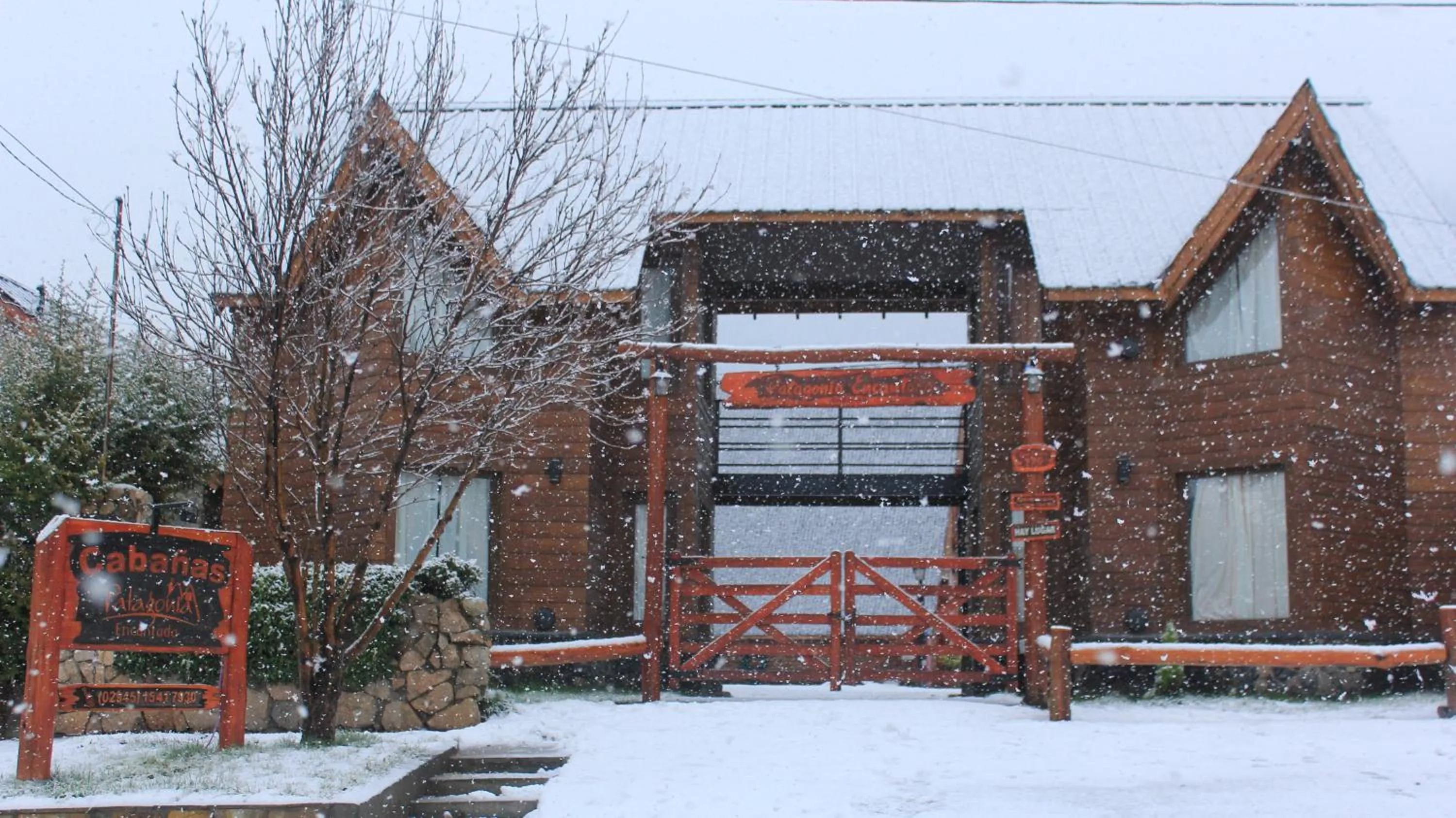 Property building in Patagonia Encantada