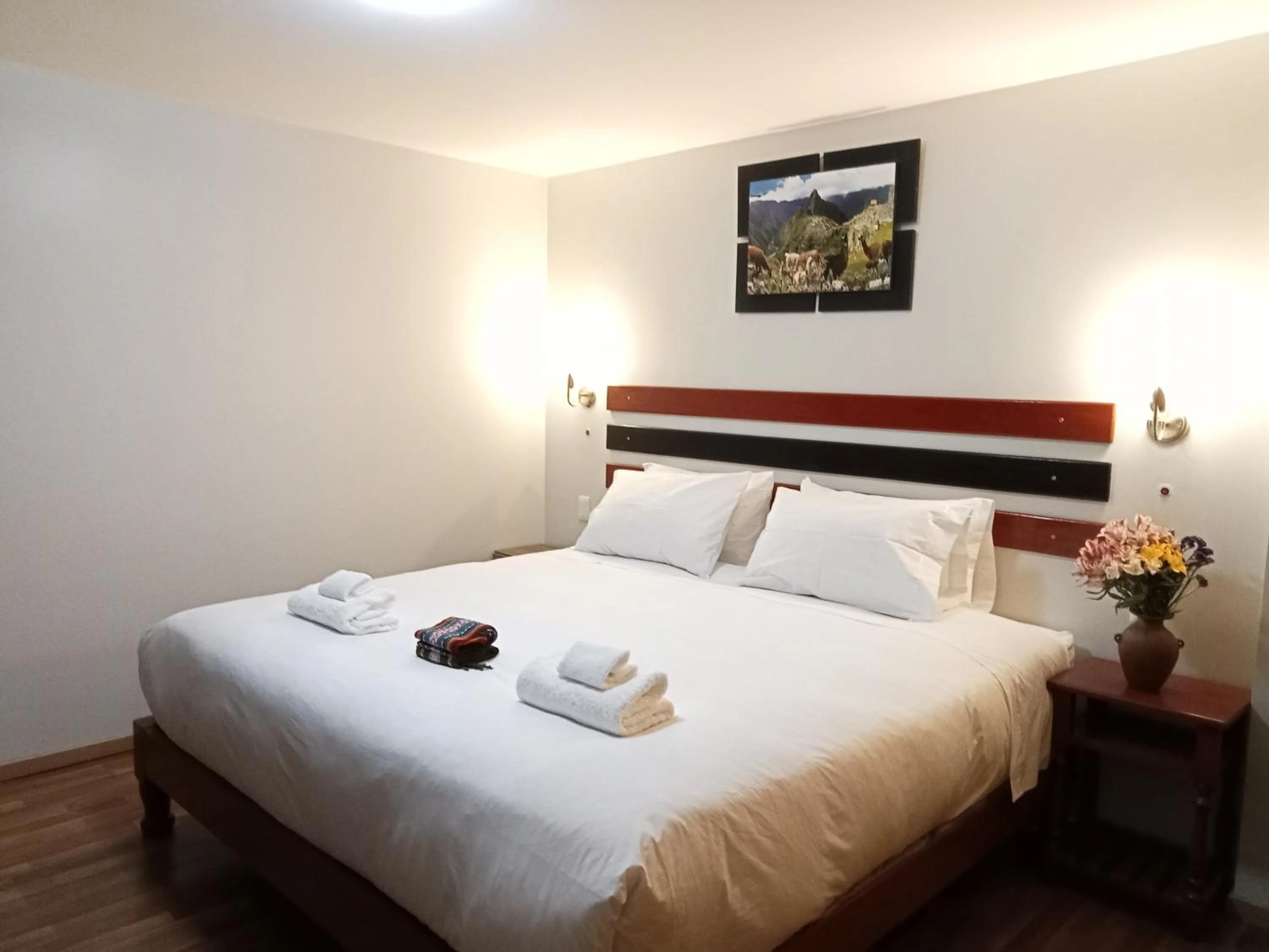 Photo of the whole room in Raymi Inn MachuPicchu