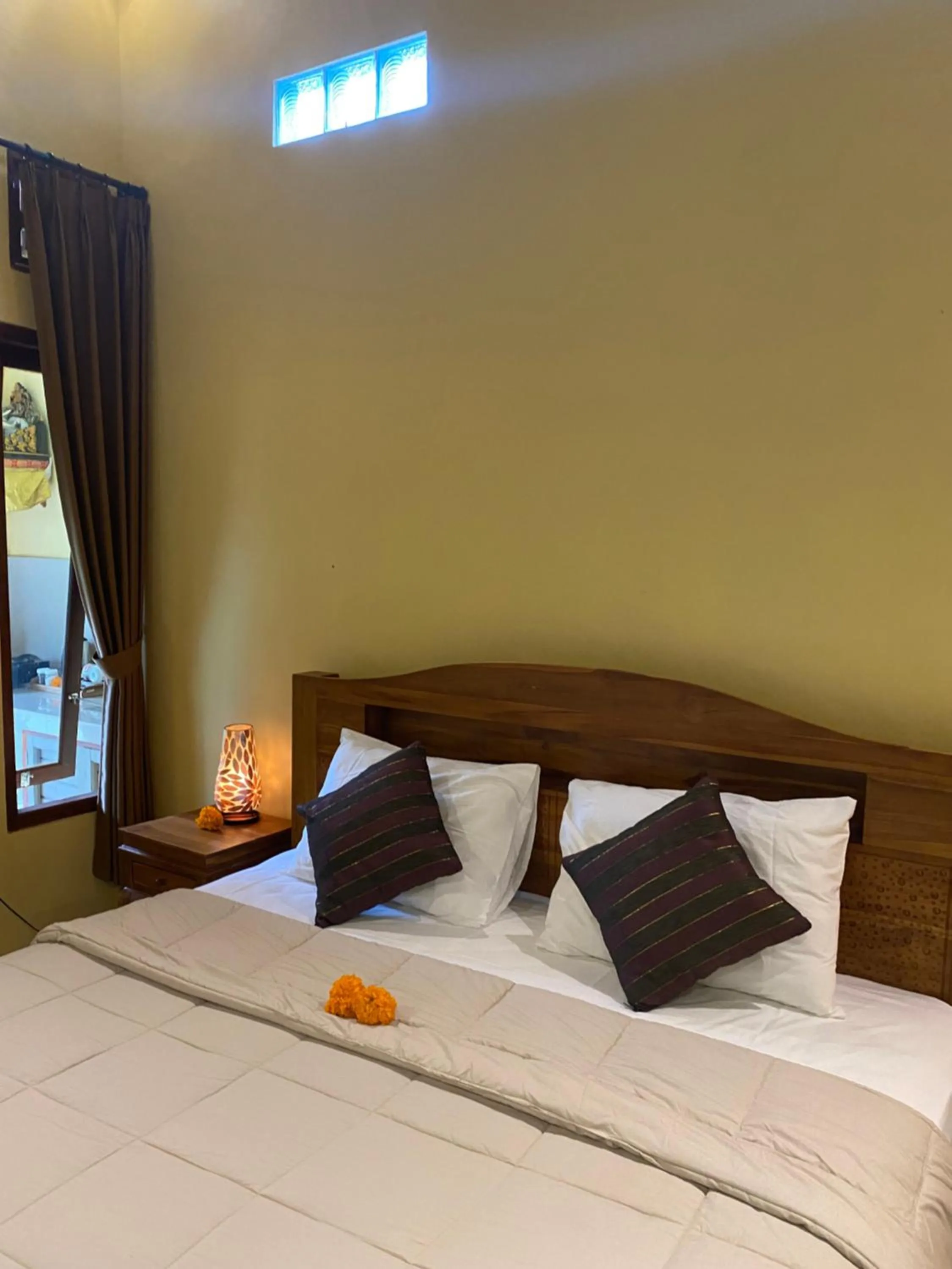 Bed in Bali Asli Guest House by EPS