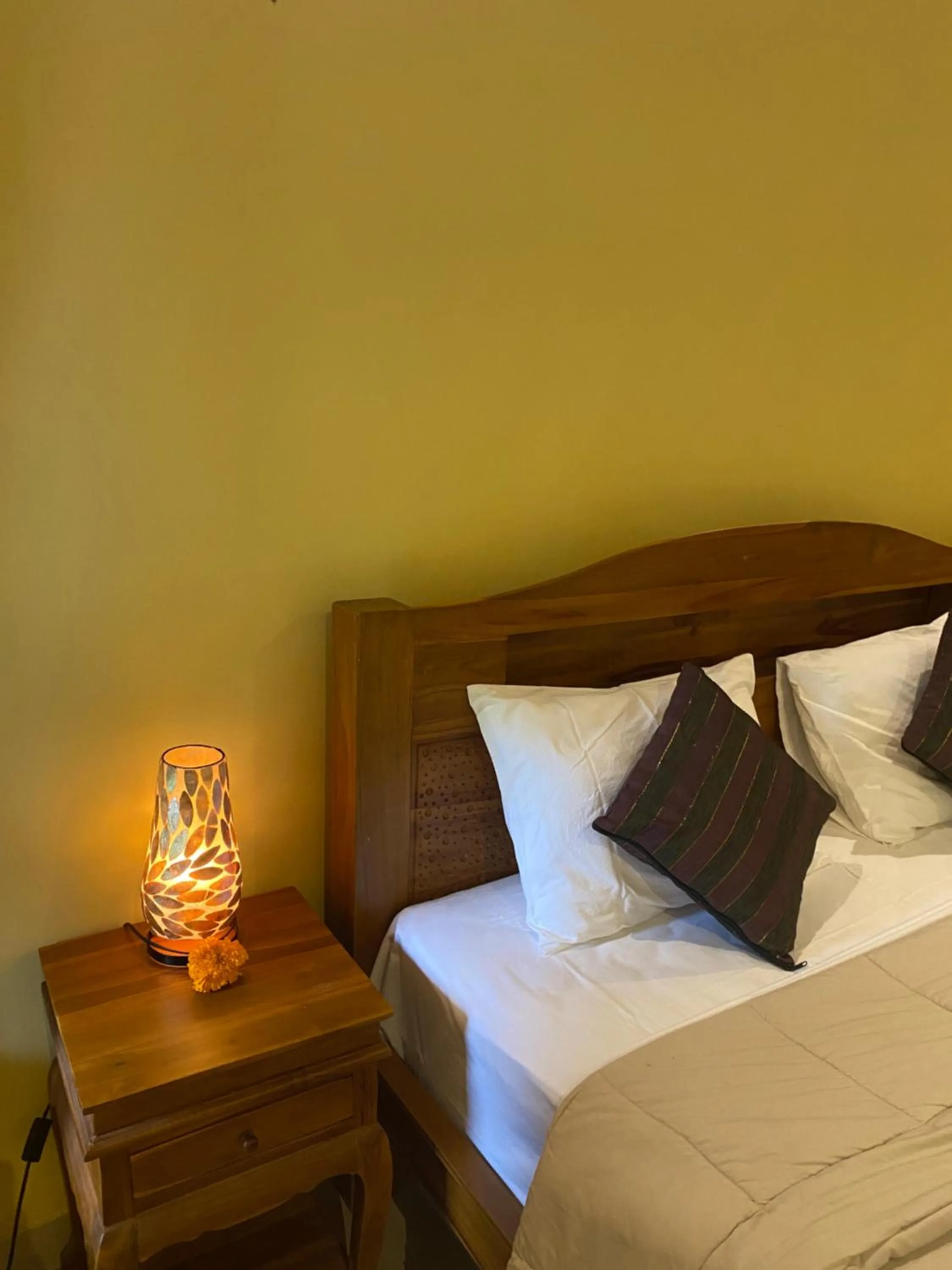 Bed in Bali Asli Guest House by EPS