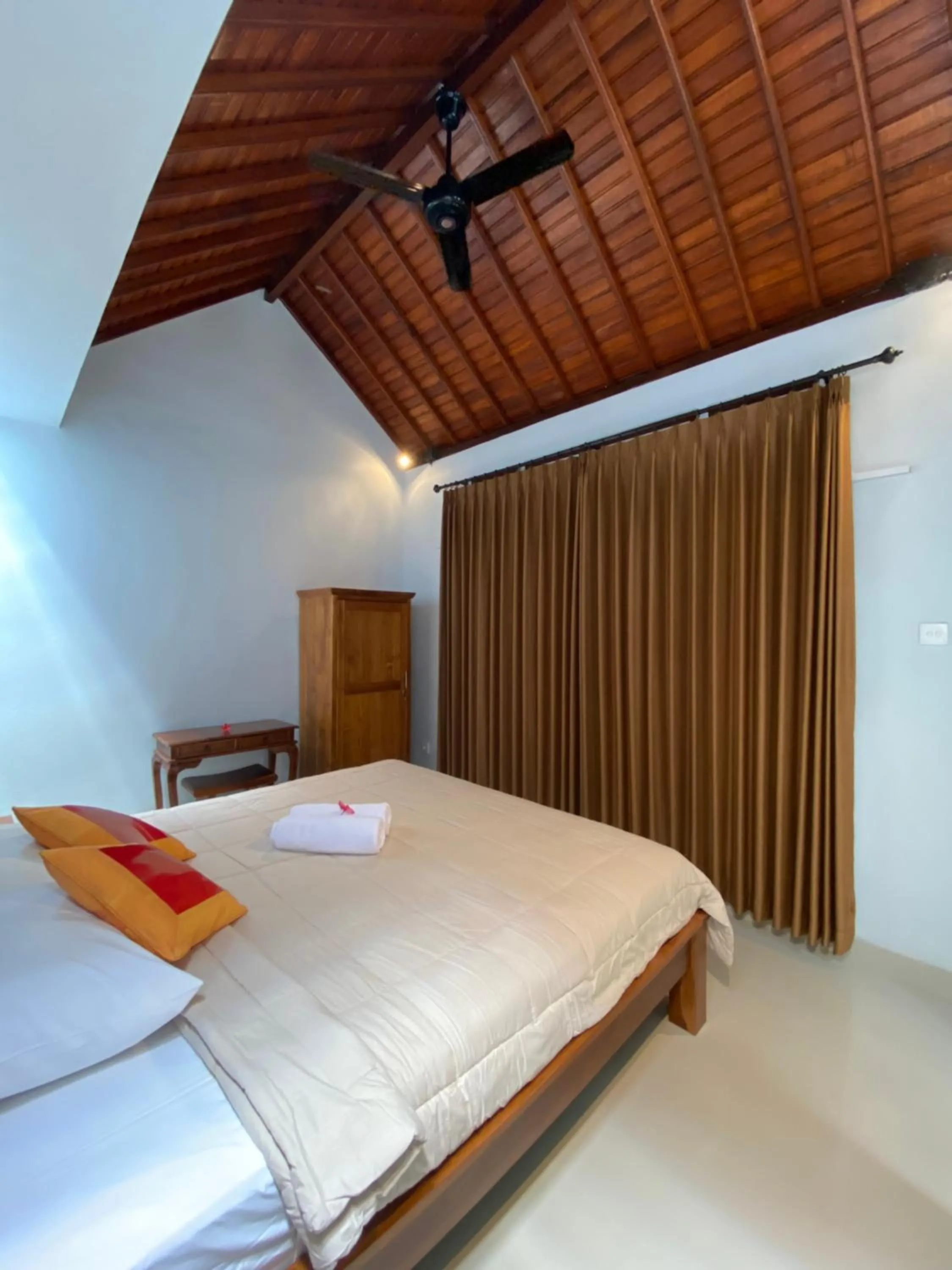 Bedroom, Bed in Bali Asli Guest House by EPS