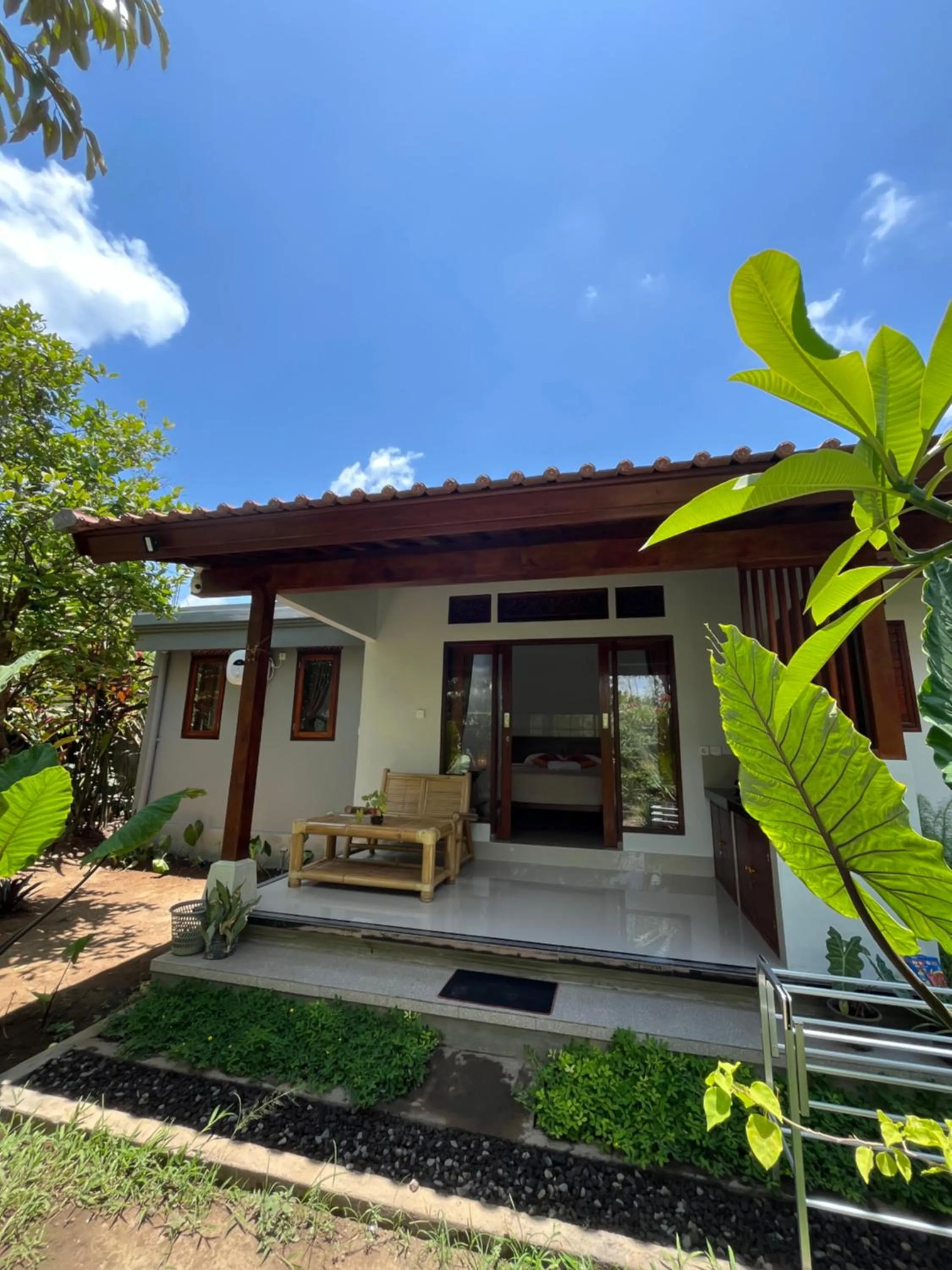 Property building in Bali Asli Guest House by EPS