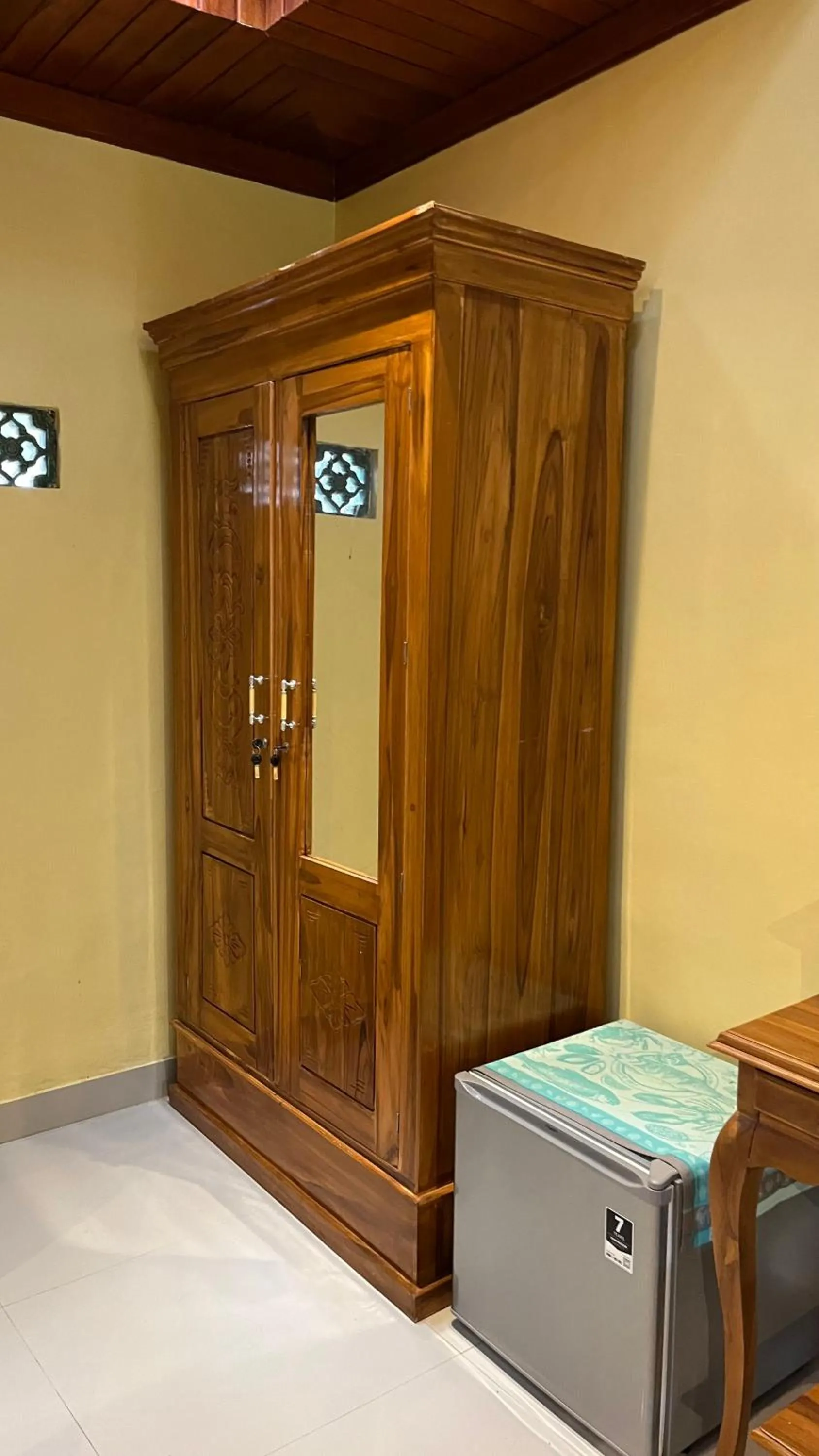 Bed in Bali Asli Guest House by EPS
