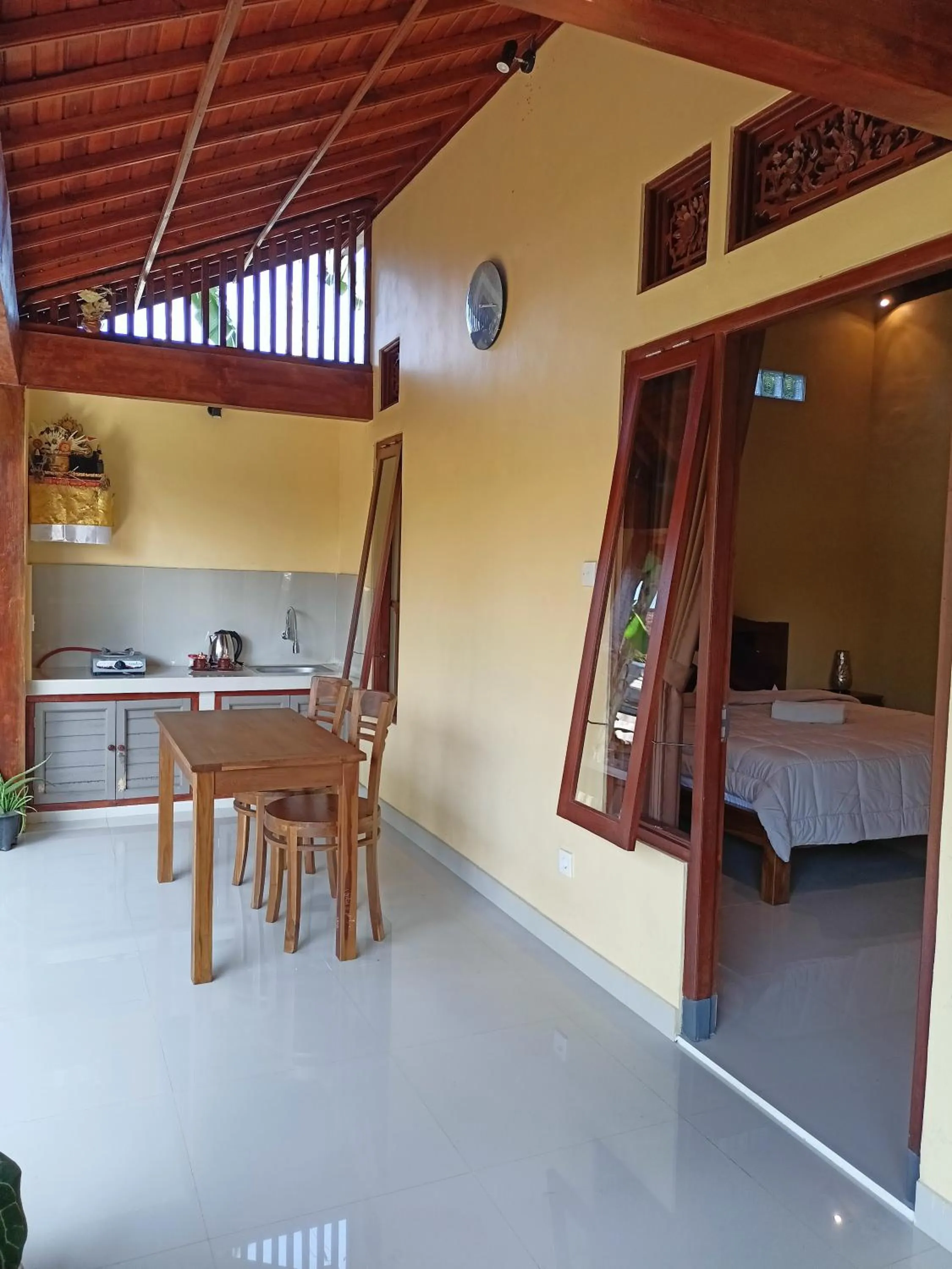 Bed in Bali Asli Guest House by EPS