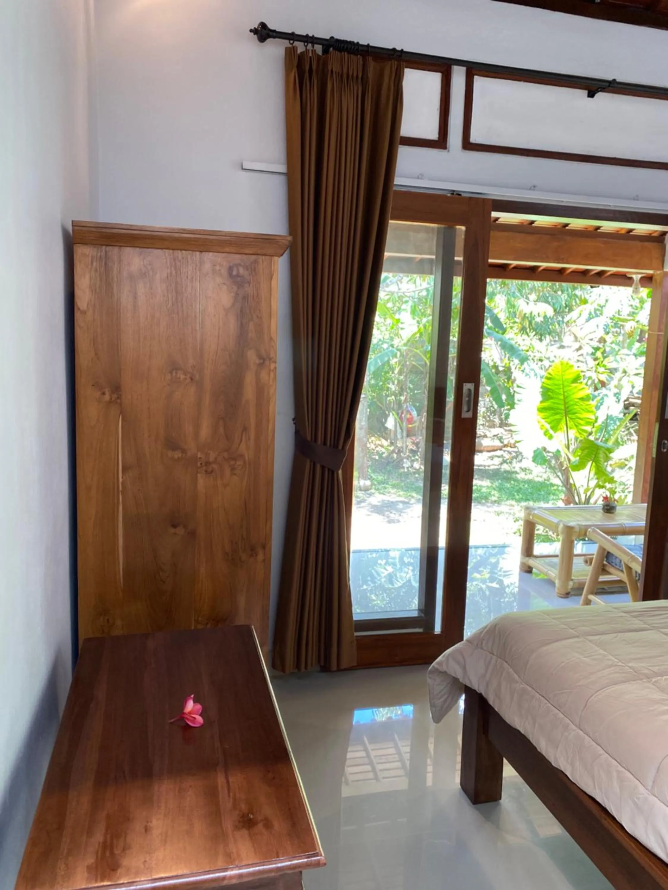 Bed in Bali Asli Guest House by EPS