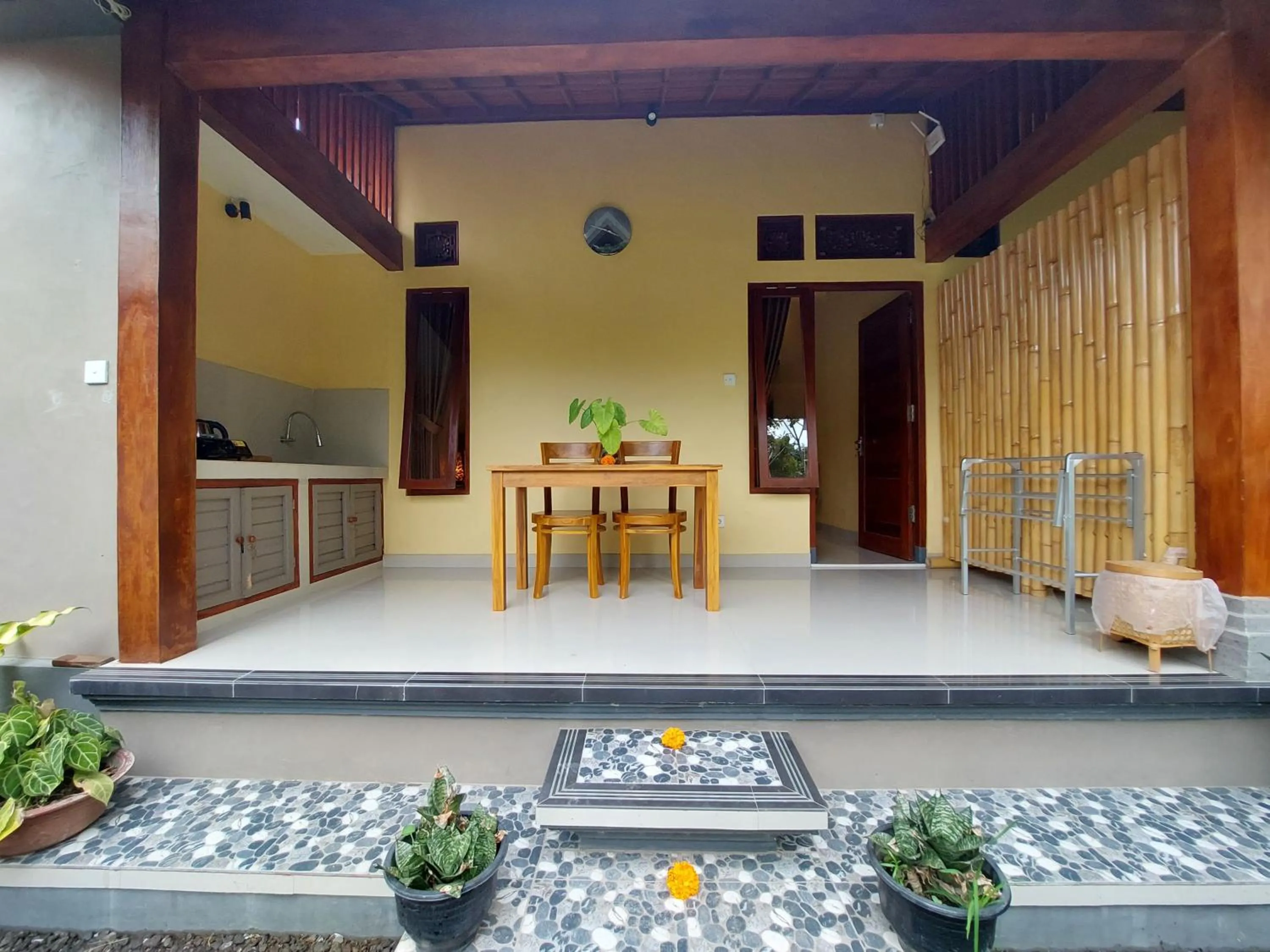 Coffee/tea facilities in Bali Asli Guest House by EPS