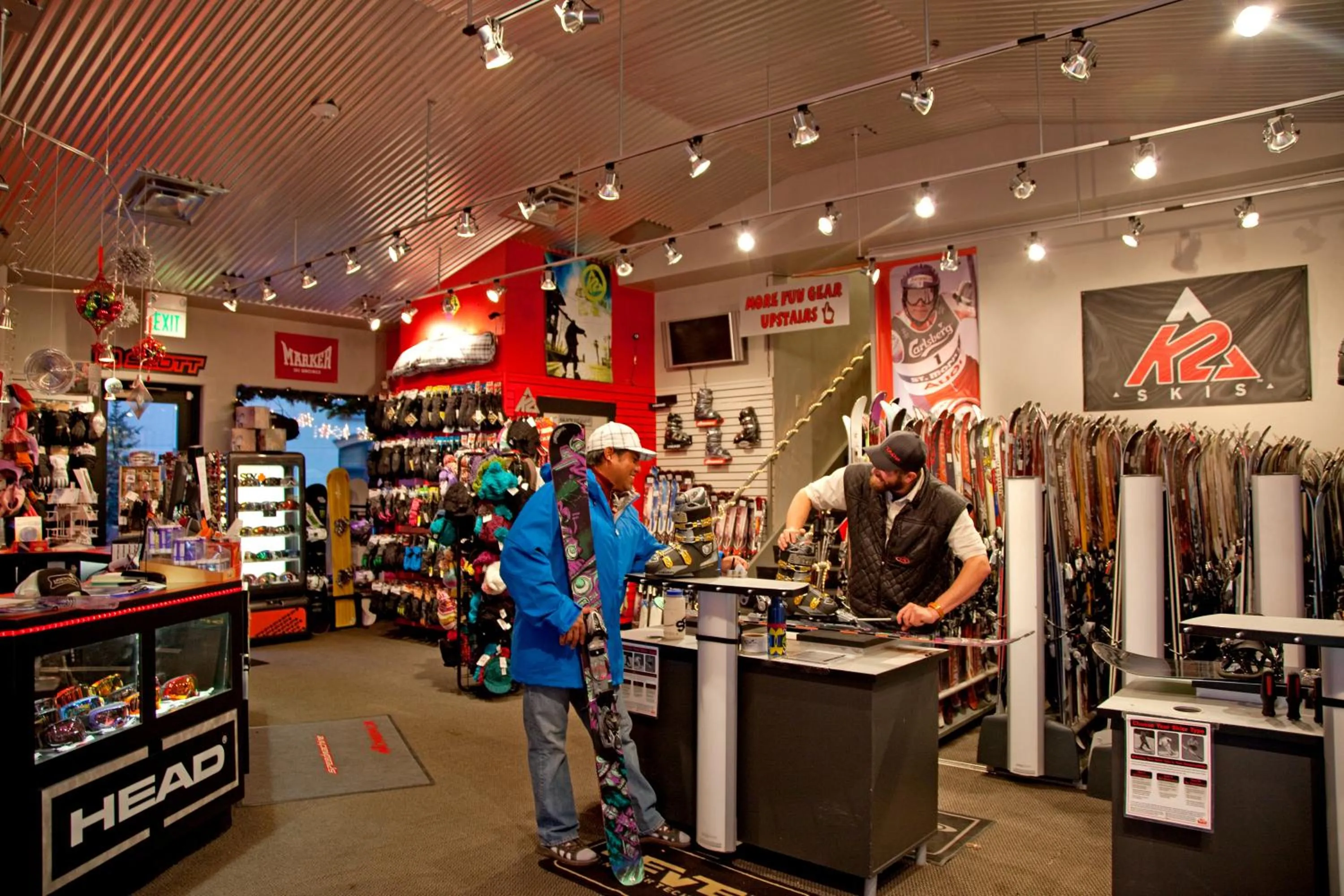 On-site shops in Alpine Village Suites