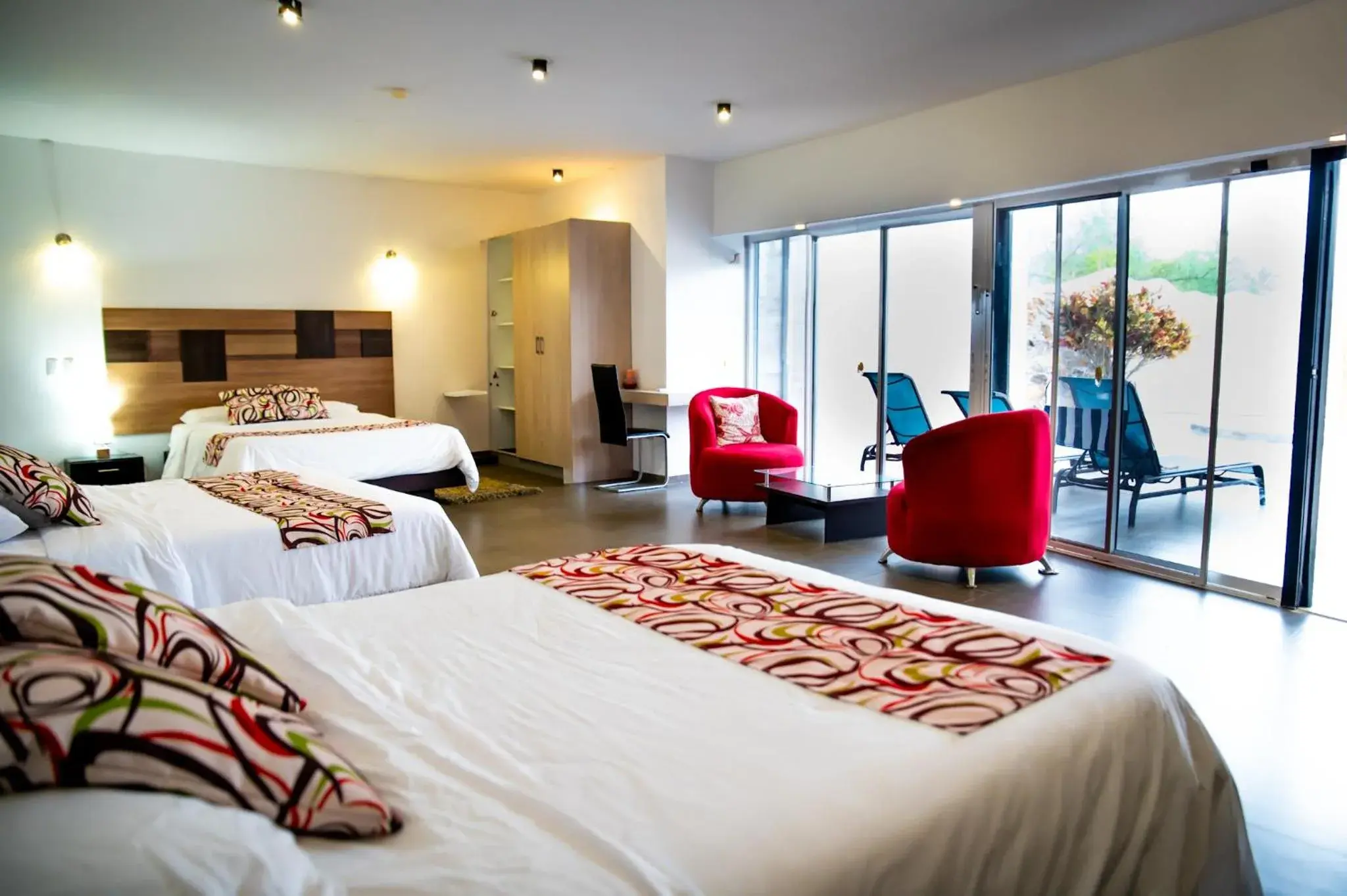 Quadruple Room in SeaSide Hotel Galapagos Quadruple Room in SeaSide Hotel Galapagos