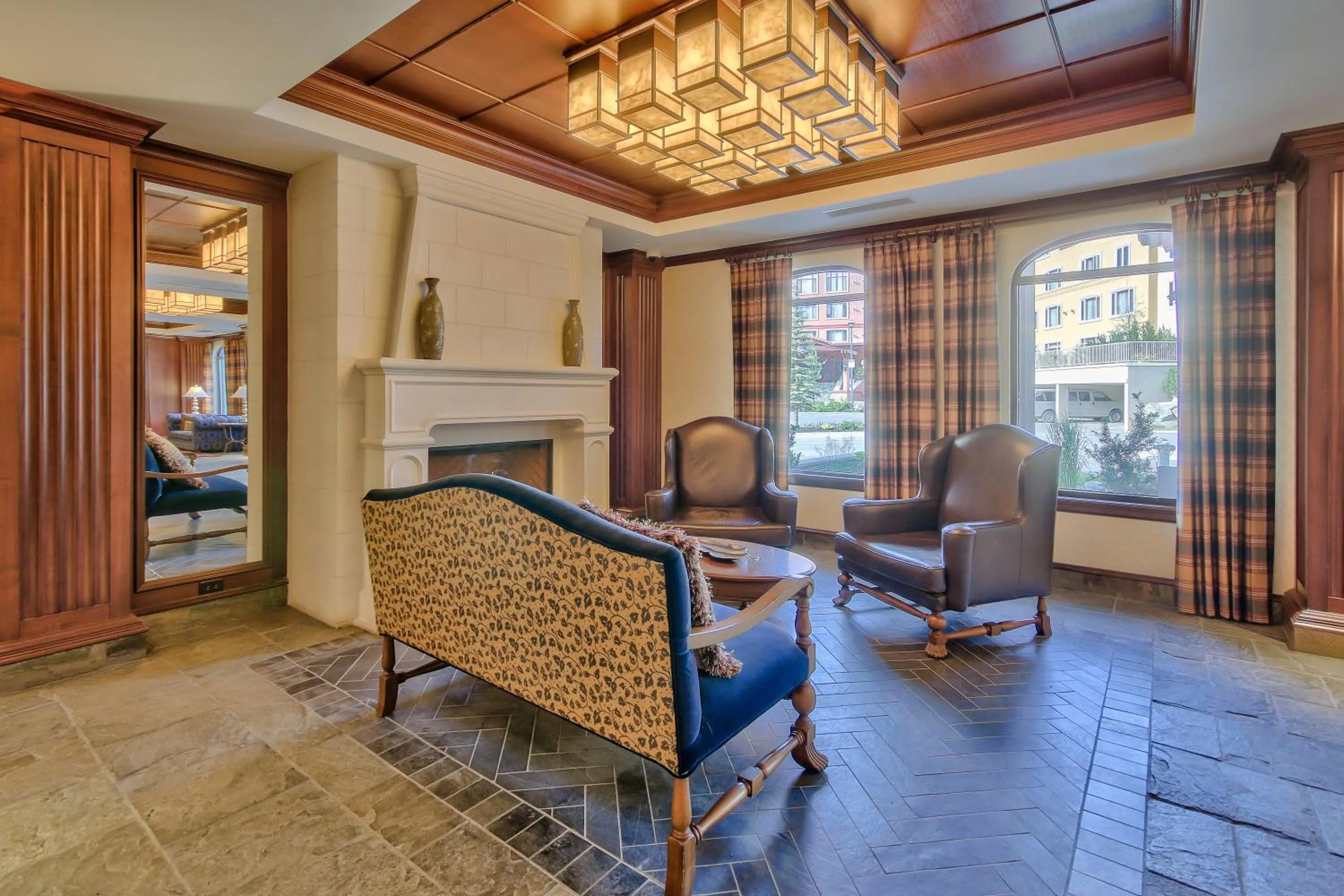 Lobby or reception in Residences at the Sun Peaks Grand