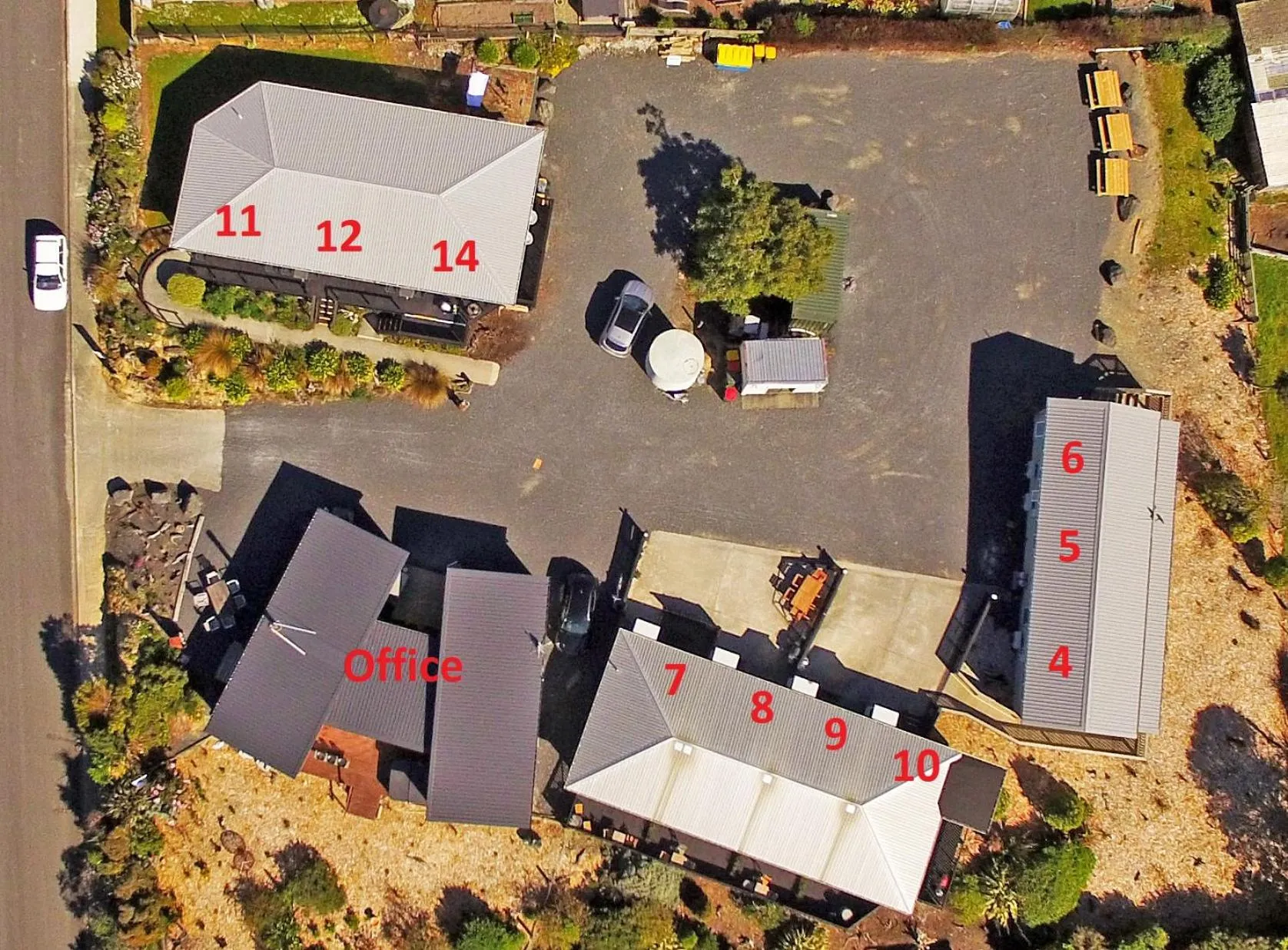 Property building in Kaka Point Motels