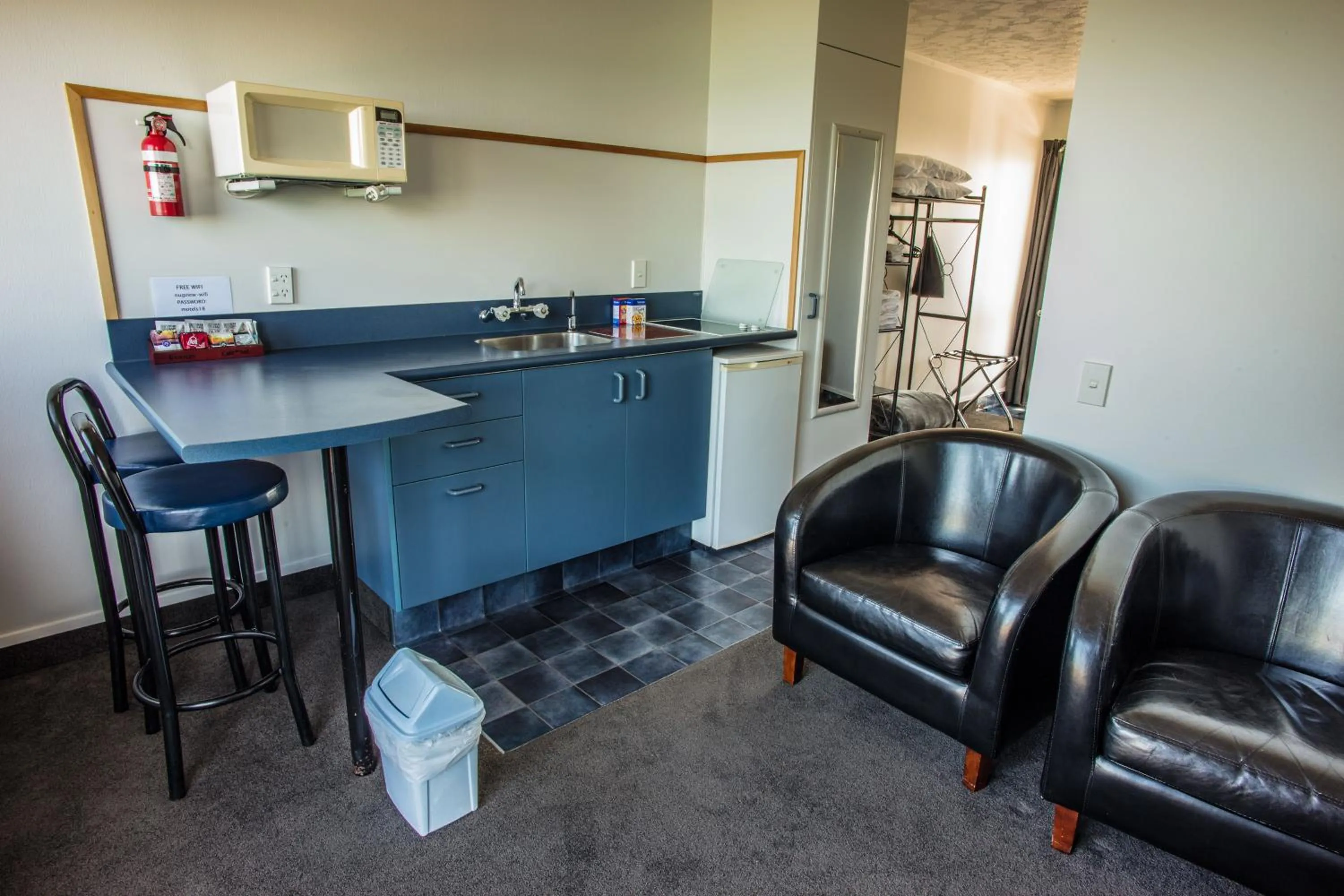 Kitchen or kitchenette in Kaka Point Motels