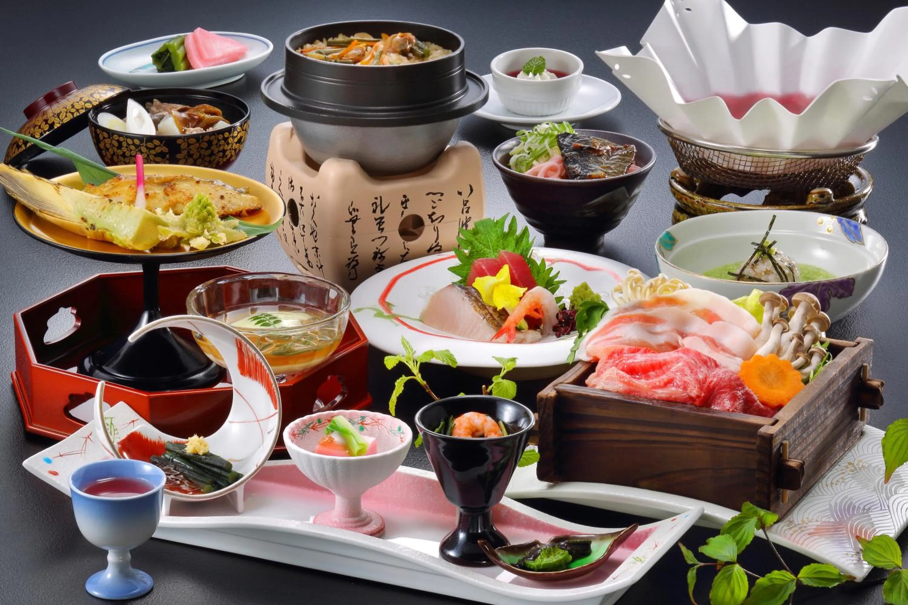 Food and drinks in Kami no yama Azumaya