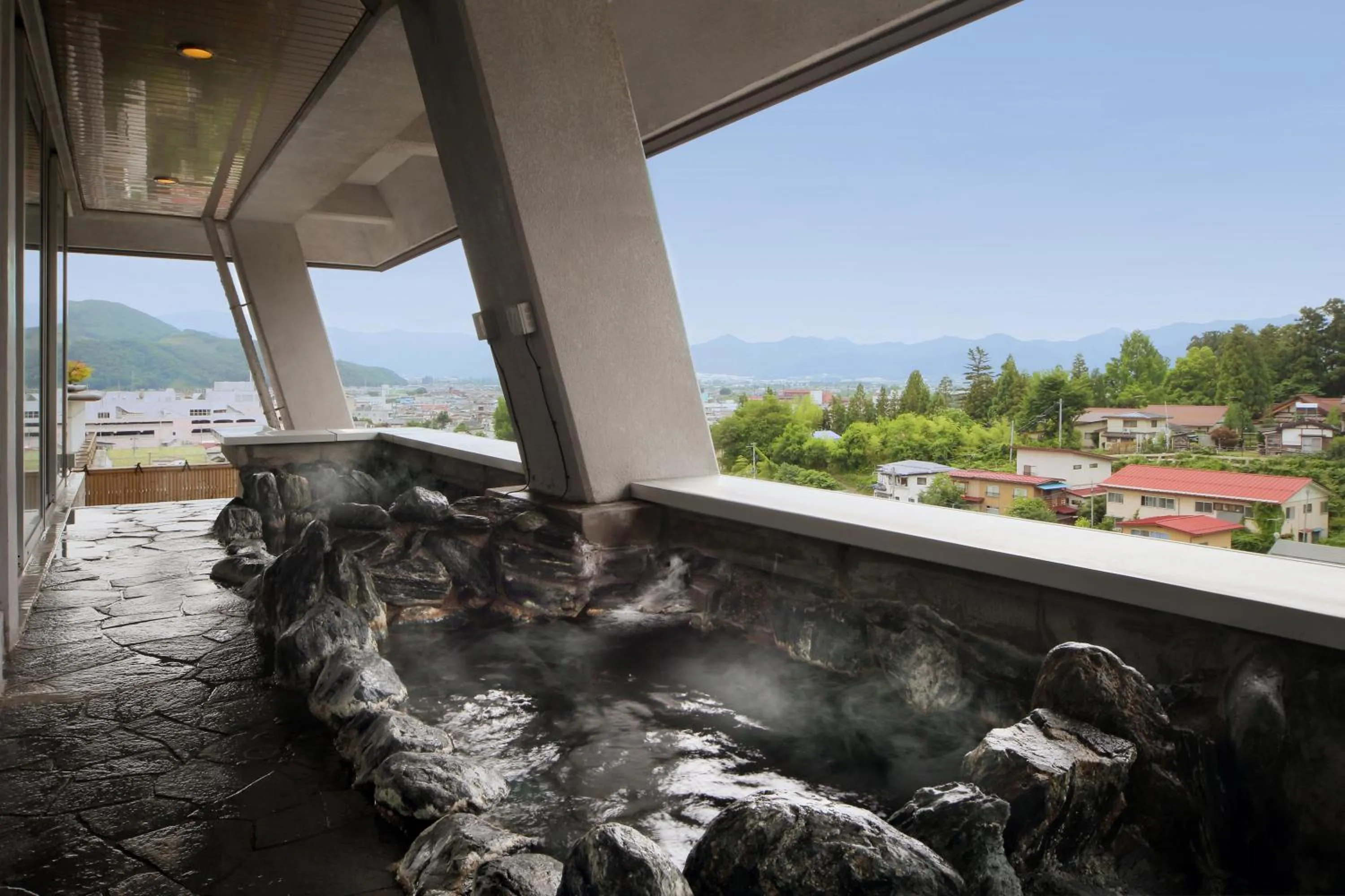 Hot Spring Bath in Kami no yama Azumaya