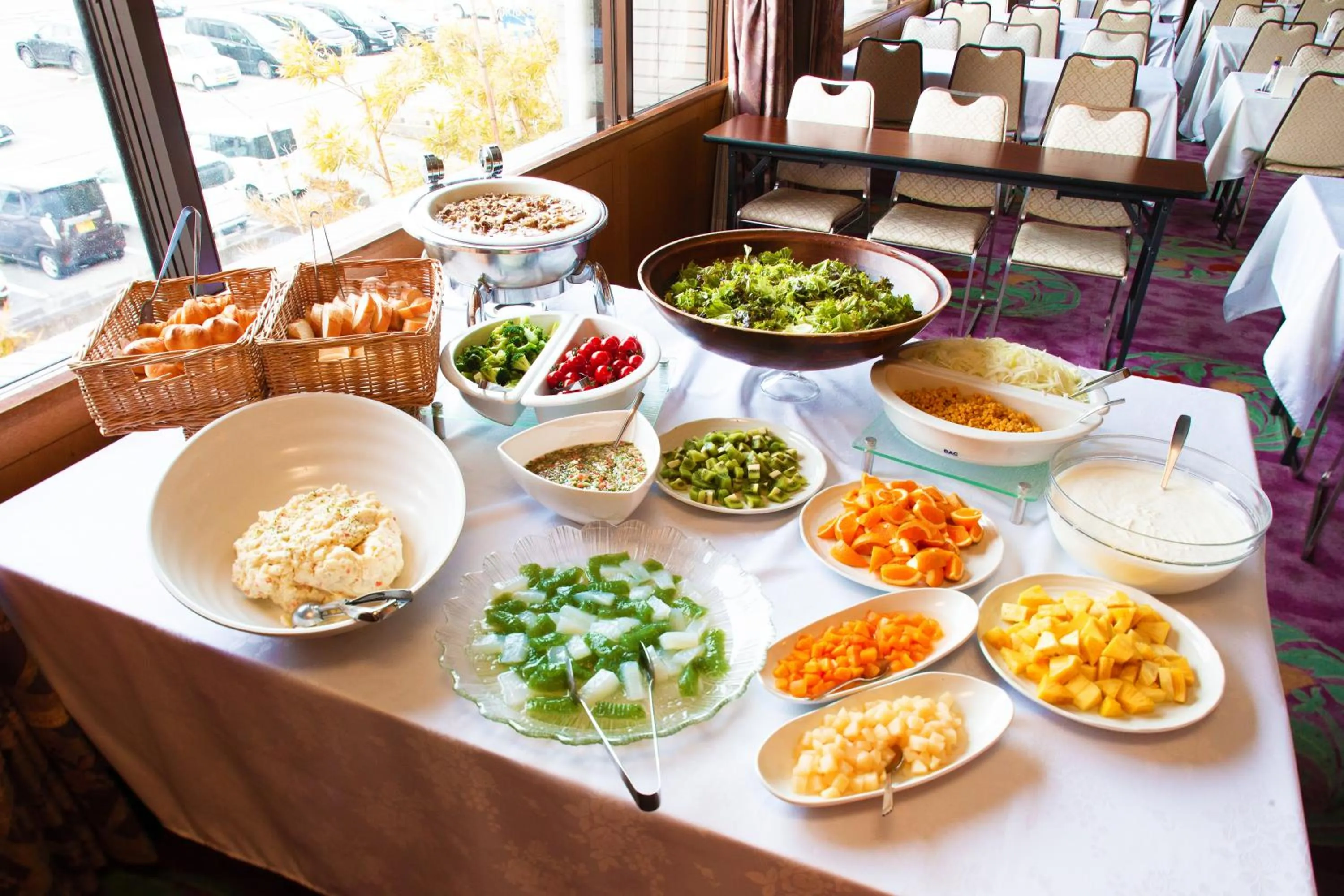 Buffet breakfast in Kami no yama Azumaya