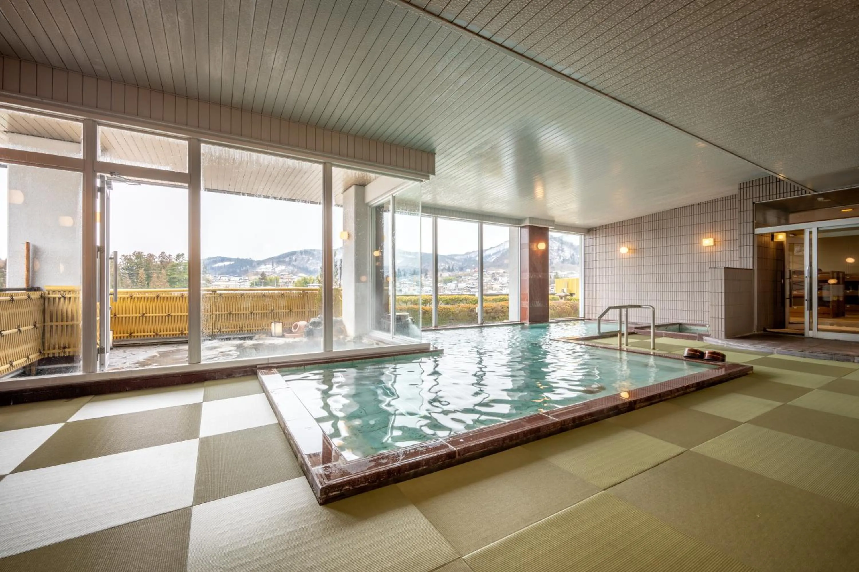 Hot Spring Bath in Kami no yama Azumaya