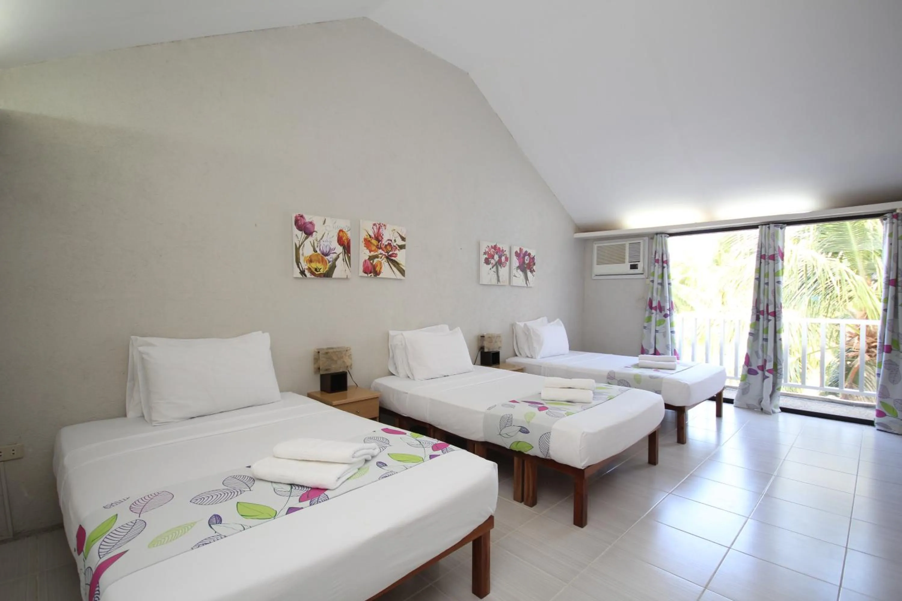 Decorative detail, Bed in MR Holidays Hotel