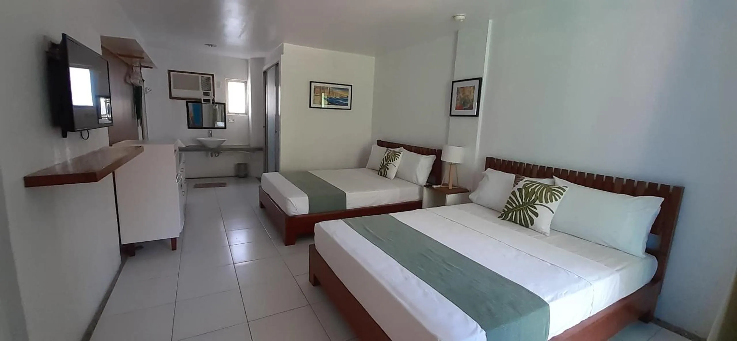 Photo of the whole room, Bed in MR Holidays Hotel