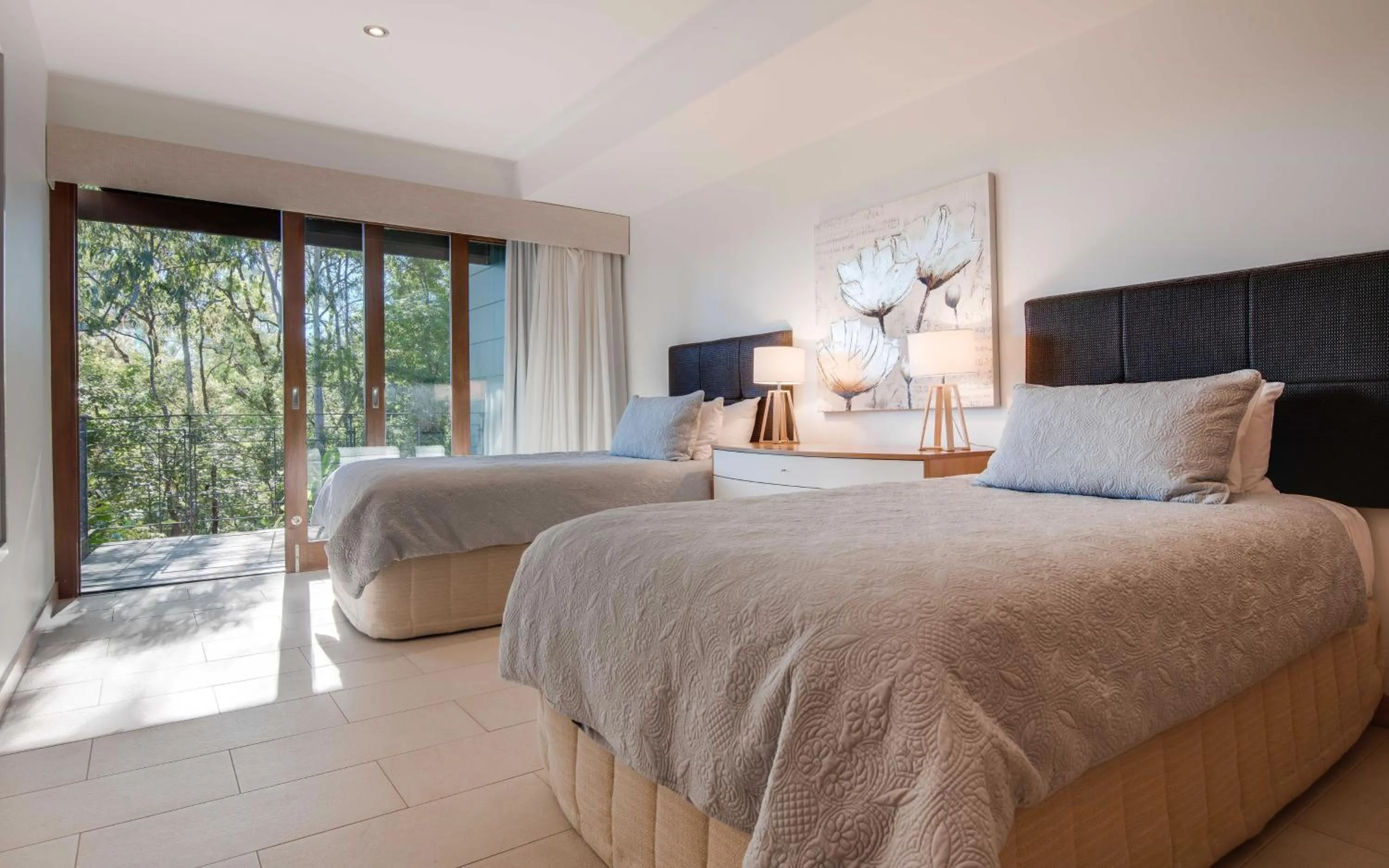 Photo of the whole room, Bed in Noosa Residences