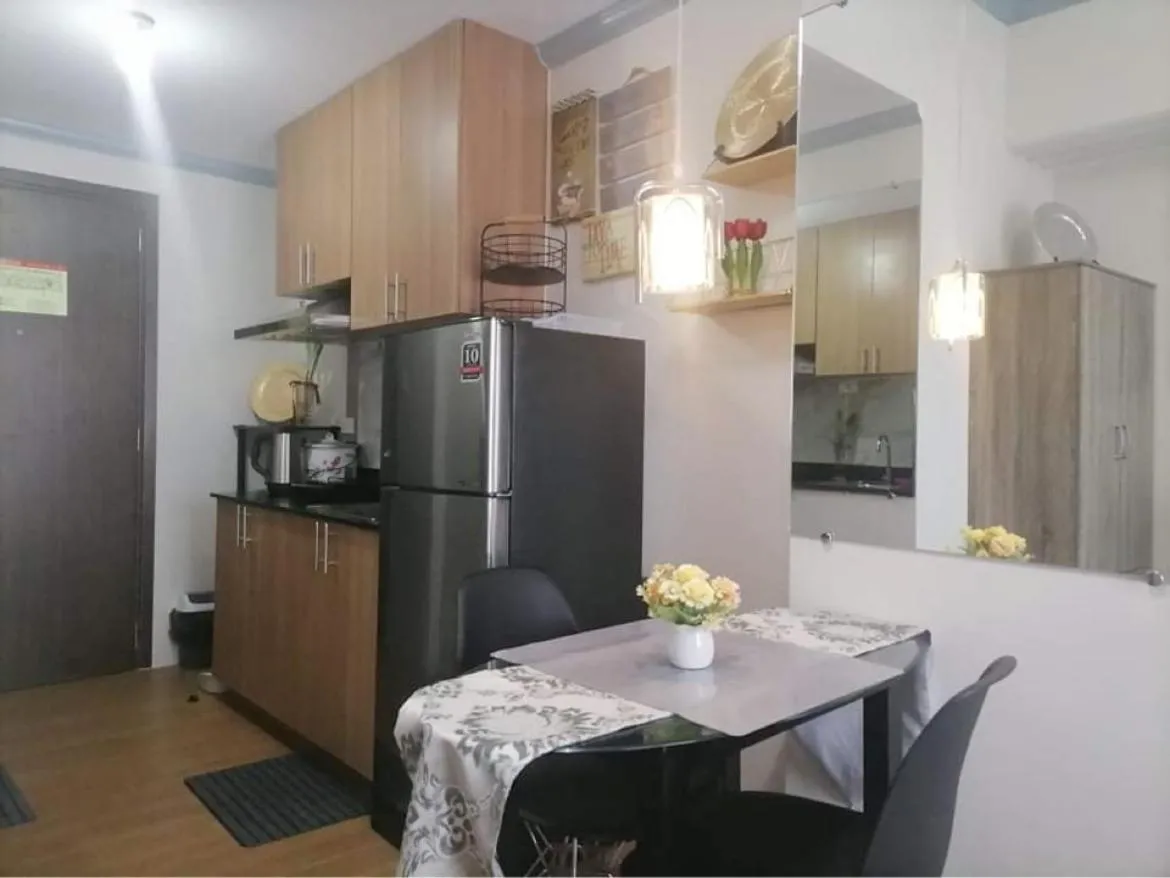 Condo for rent -The Loop Residences-relaxing , unique and satisfying