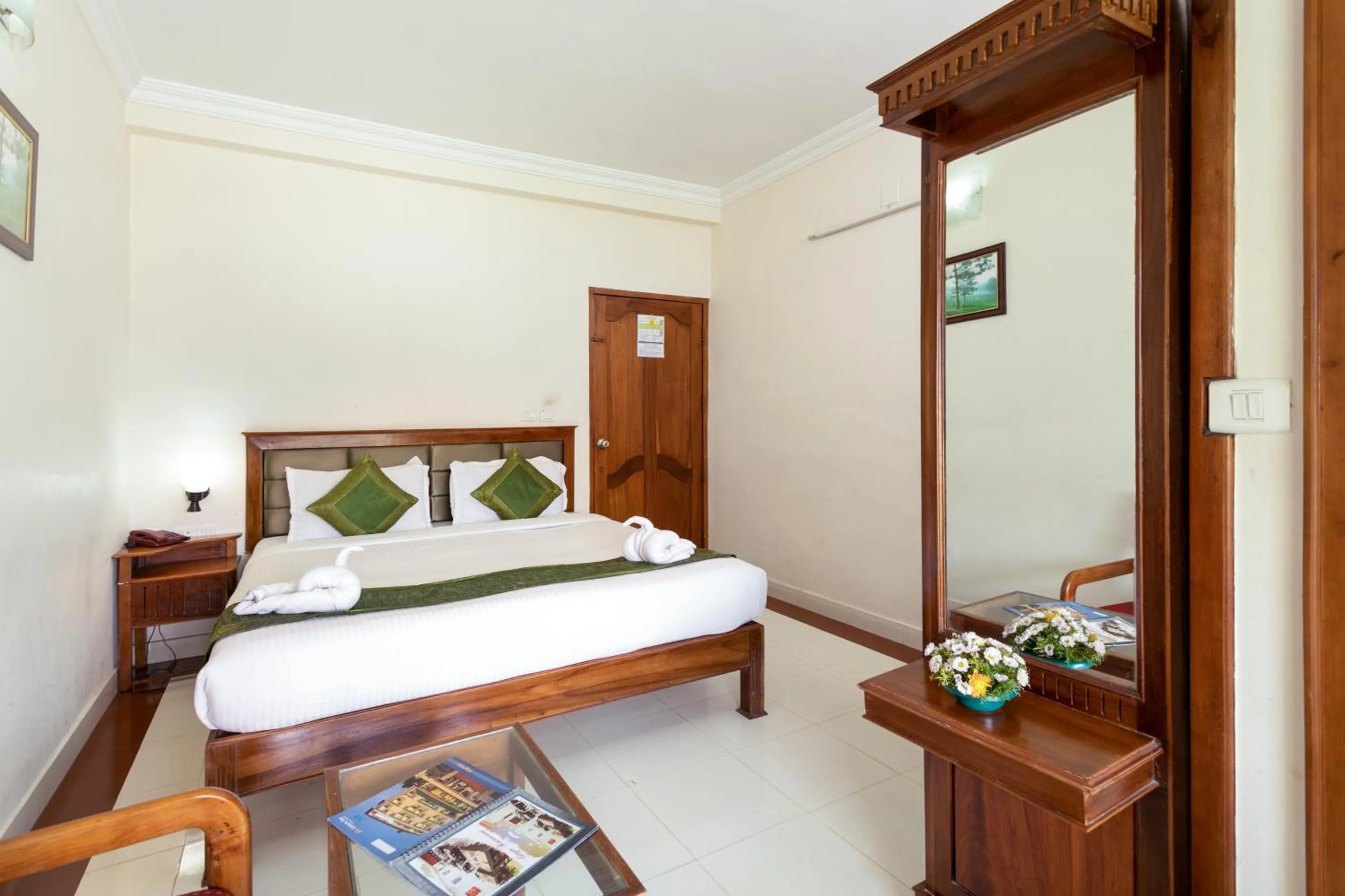 Bedroom, Bed in Le Celestium