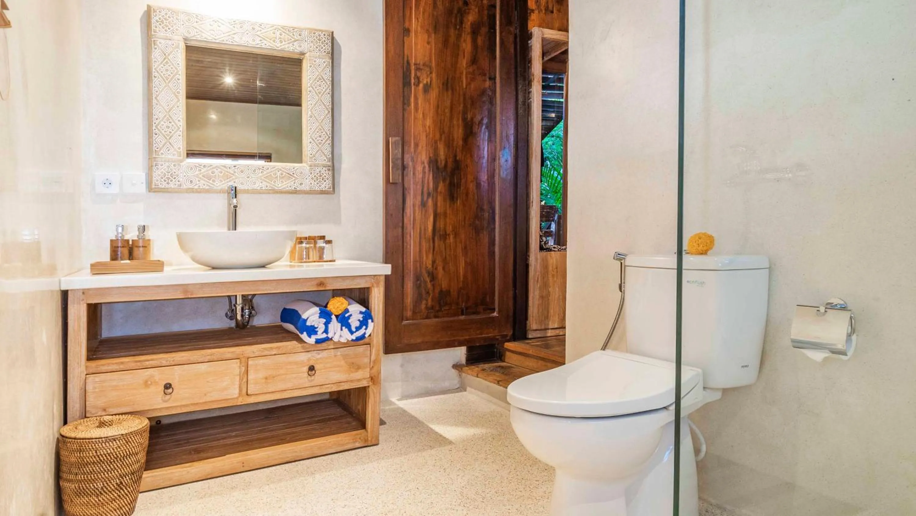 Bathroom in Gayatri Retreat Ubud