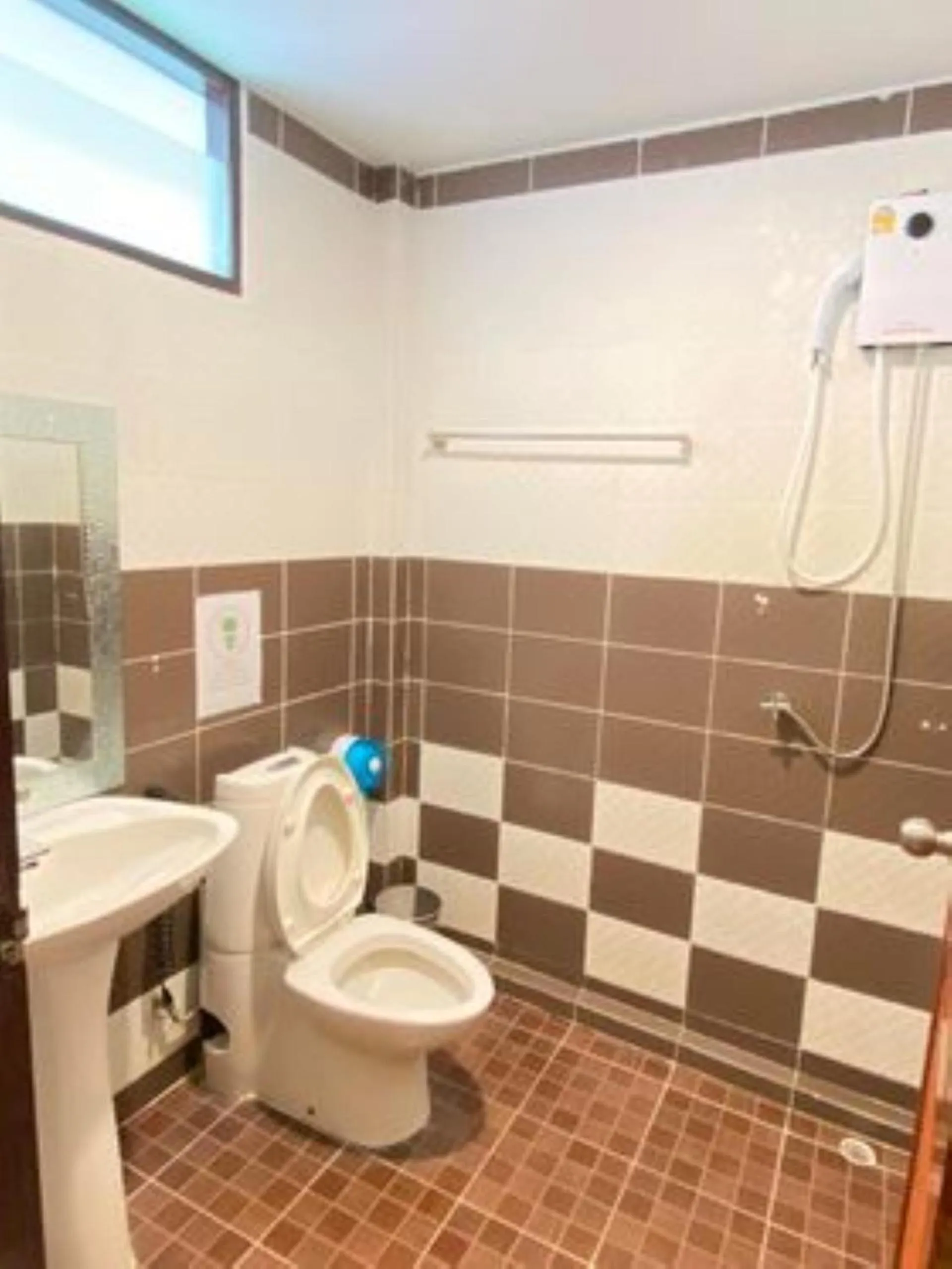 Shower in Lotus Hostel Beach Koh Tao