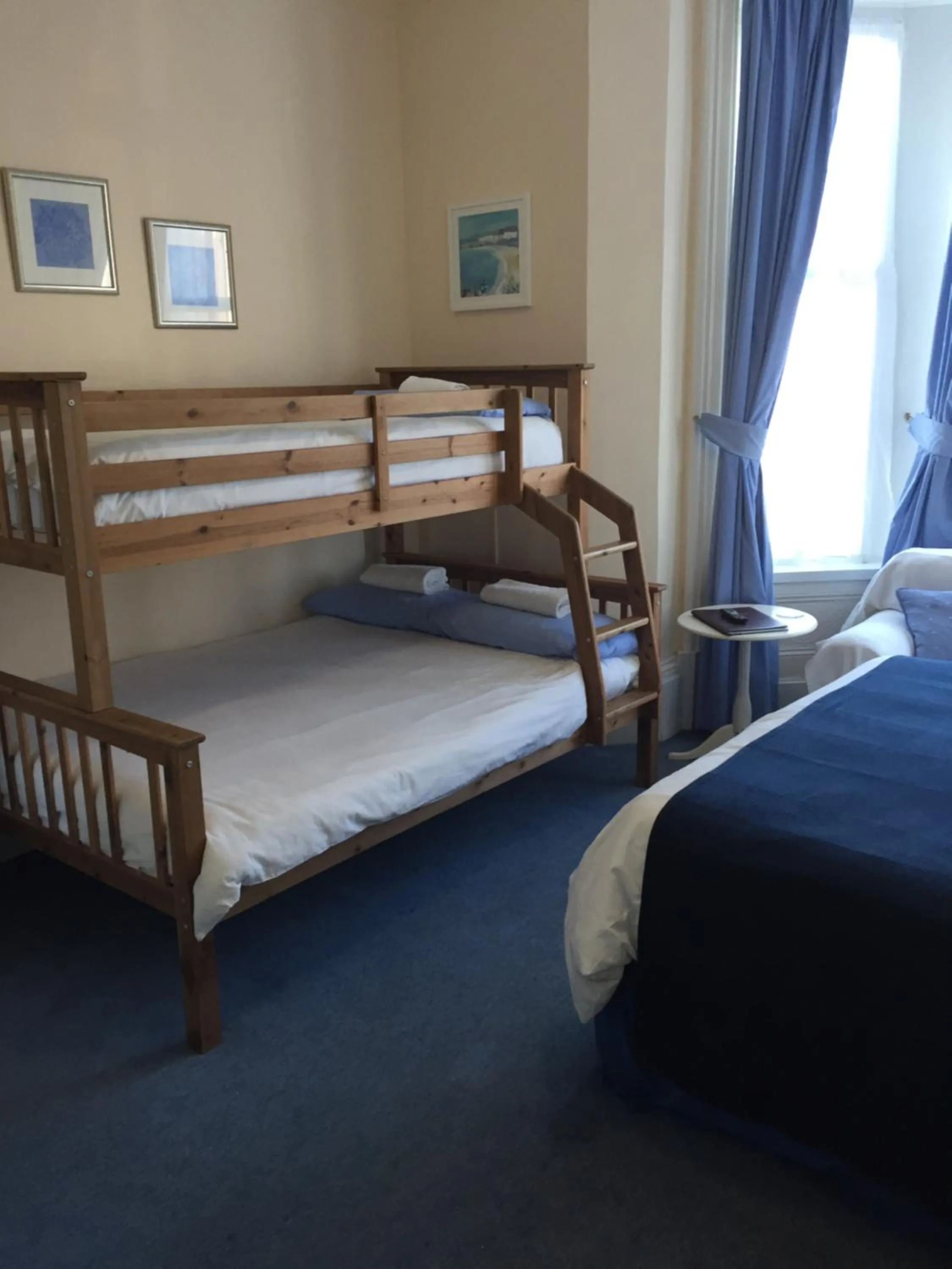 Bedroom, Bed in Marlow Lodge