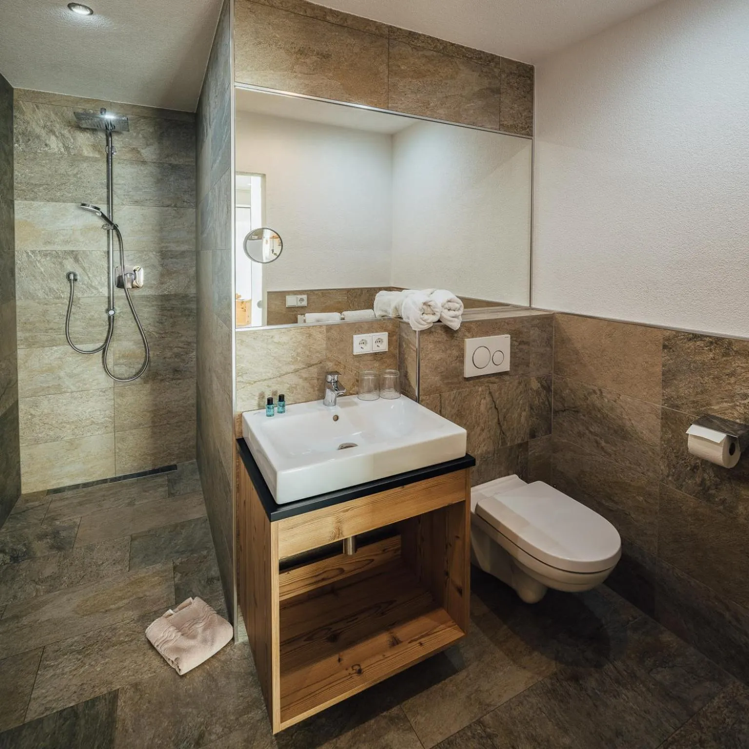 Bathroom in Haus Piz Lad