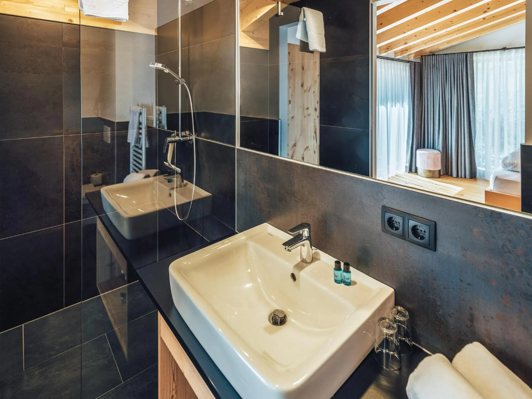 Bathroom in Haus Piz Lad