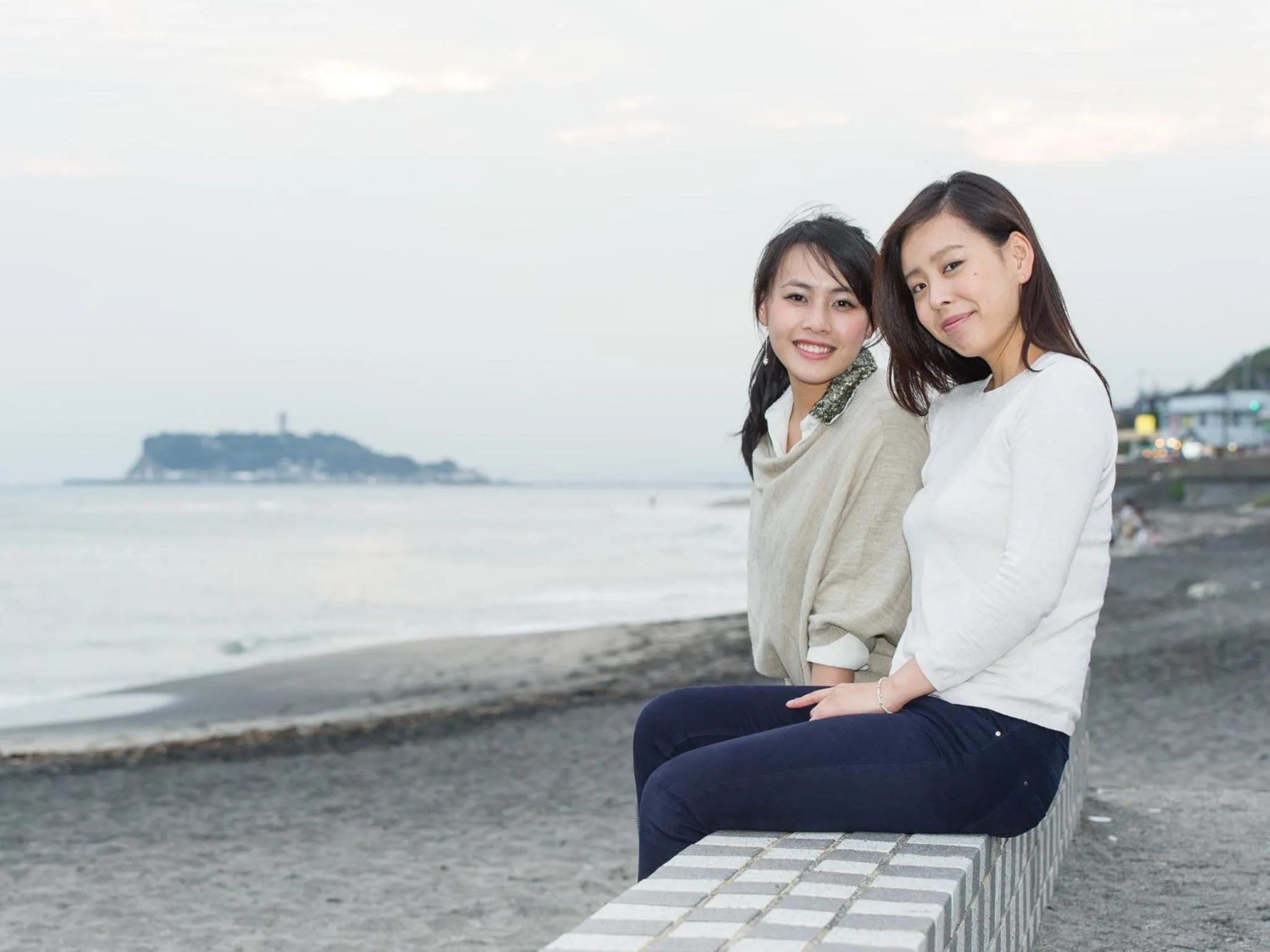 People in Sotetsu Fresa Inn Fujisawa-Minamiguchi