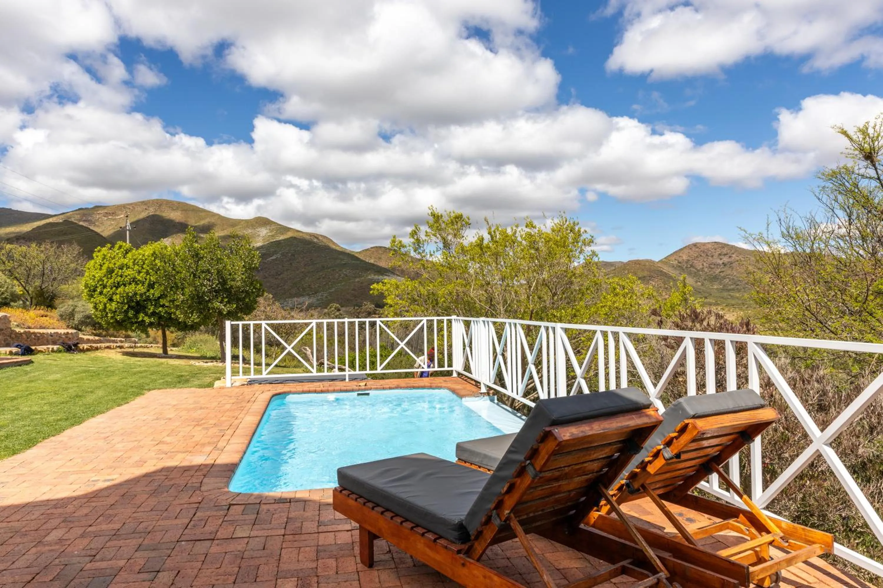 Patio in Orange Grove