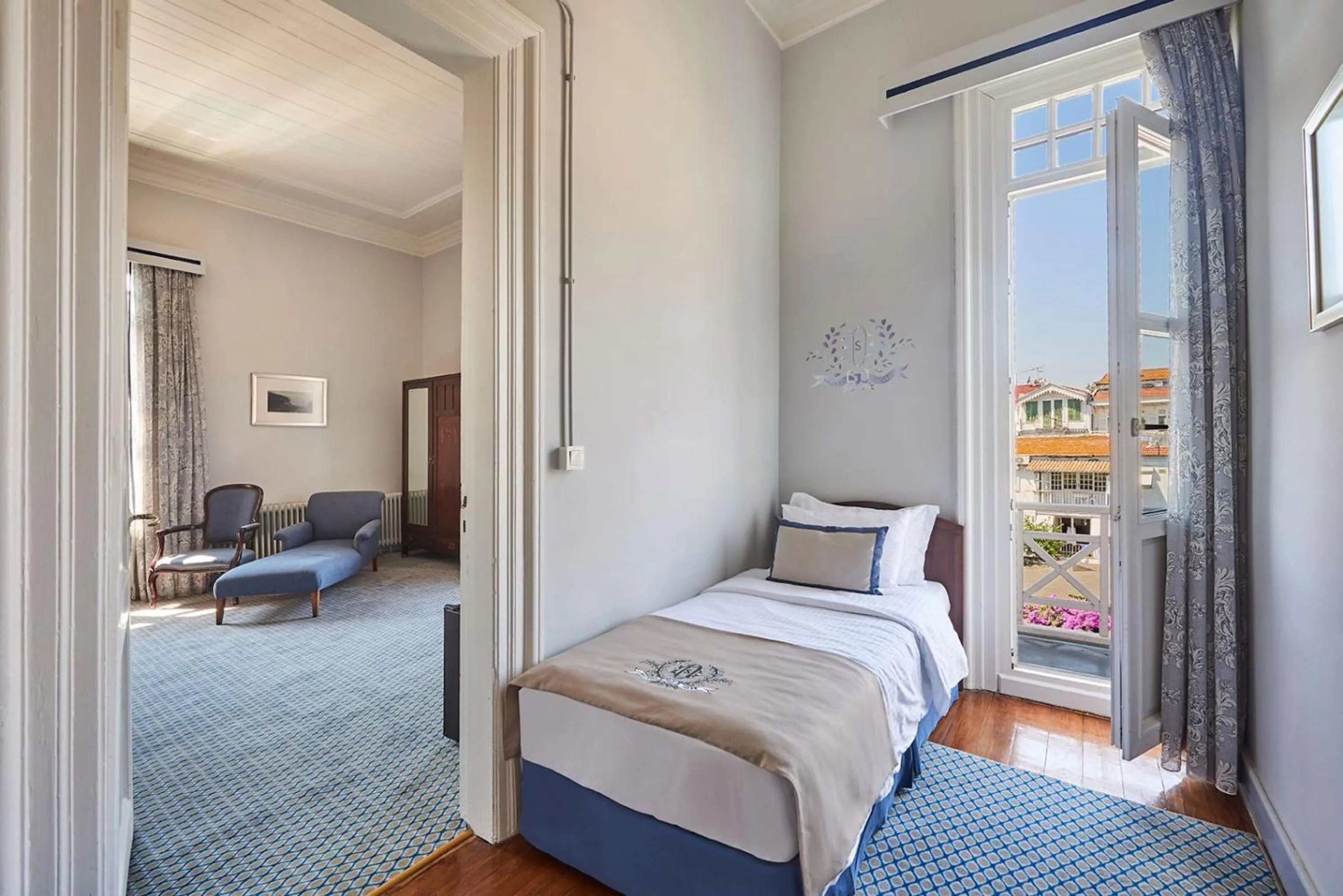 Bed in Büyükada Splendid Palace Hotel