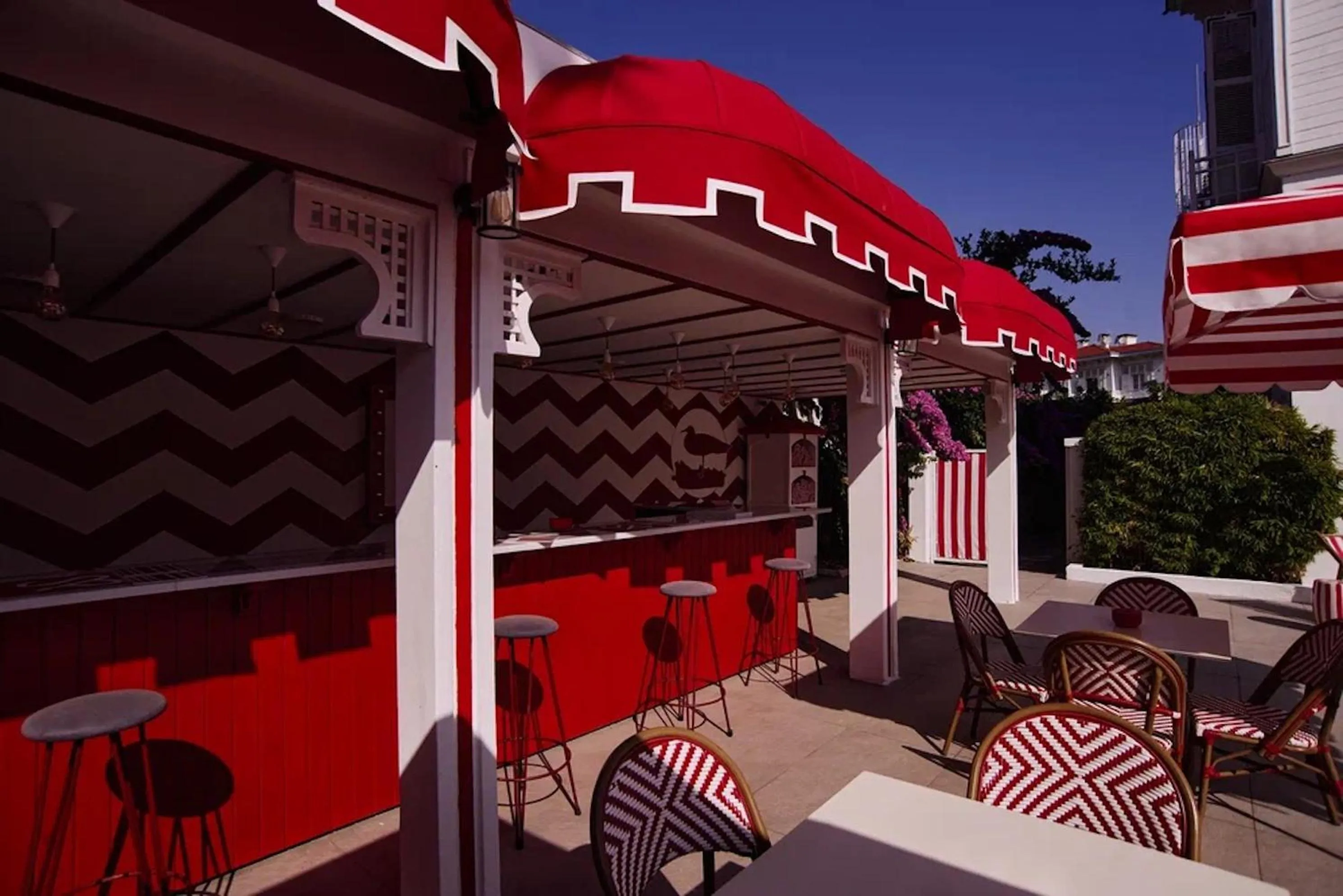 Seating area in Büyükada Splendid Palace Hotel