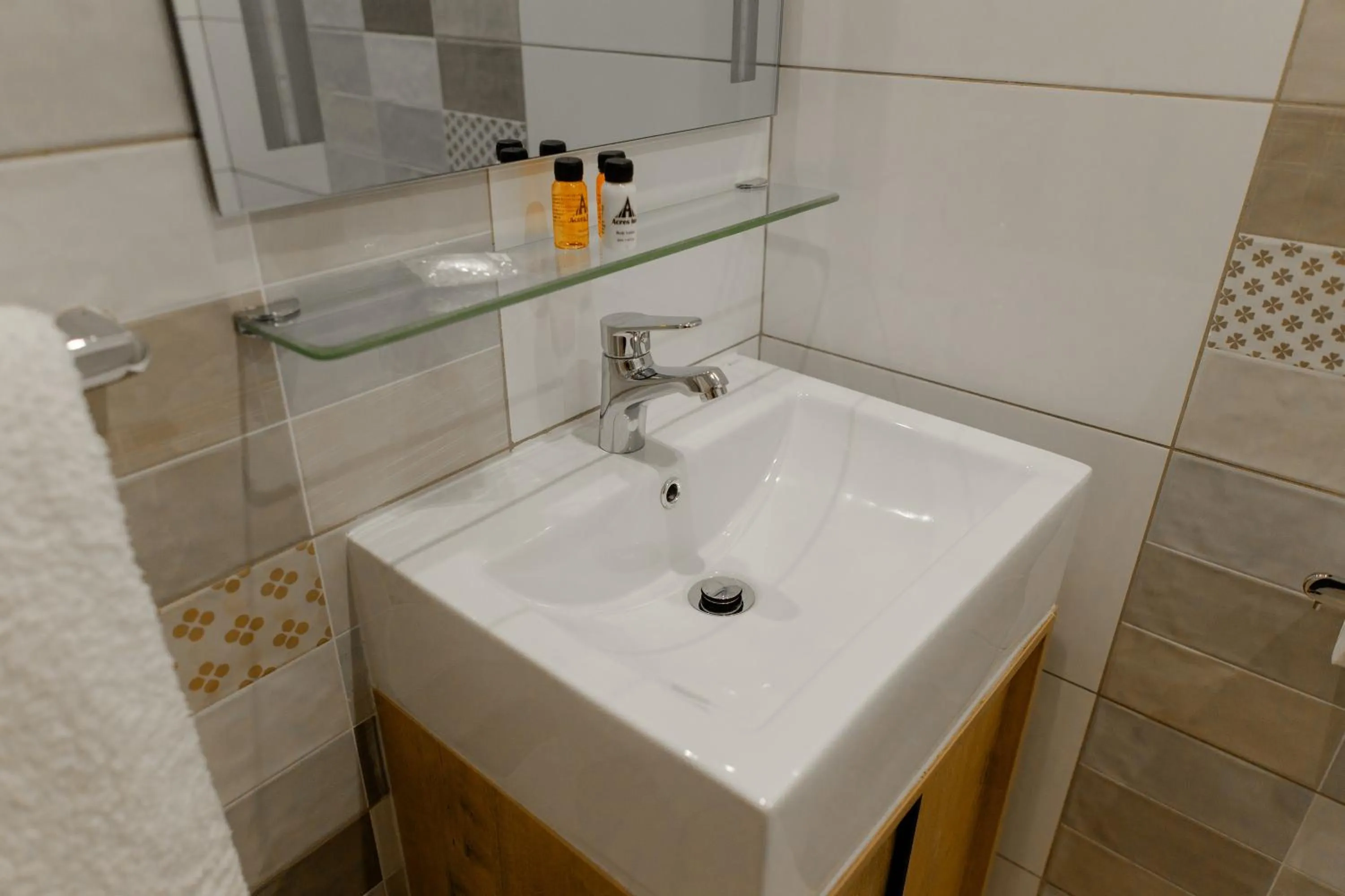 Bathroom in Acres Inn Klerksdorp