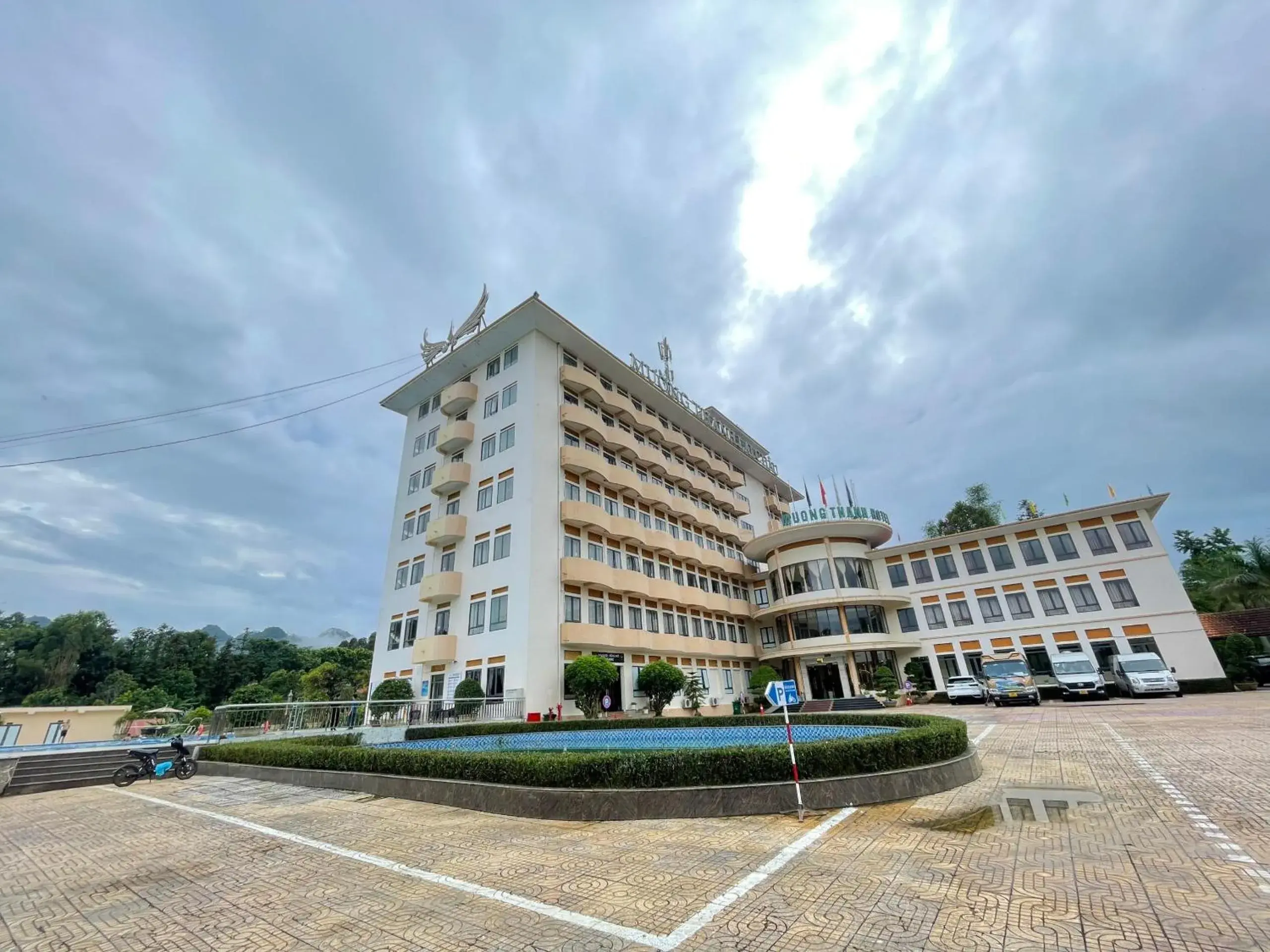 Property building in Muong Thanh Lai Chau Hotel Property building in Muong Thanh Lai Chau Hotel