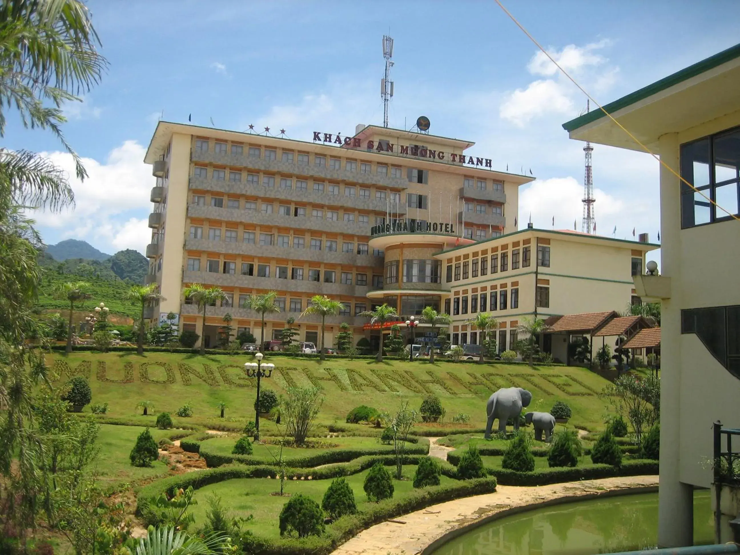 Property building in Muong Thanh Lai Chau Hotel Property building in Muong Thanh Lai Chau Hotel