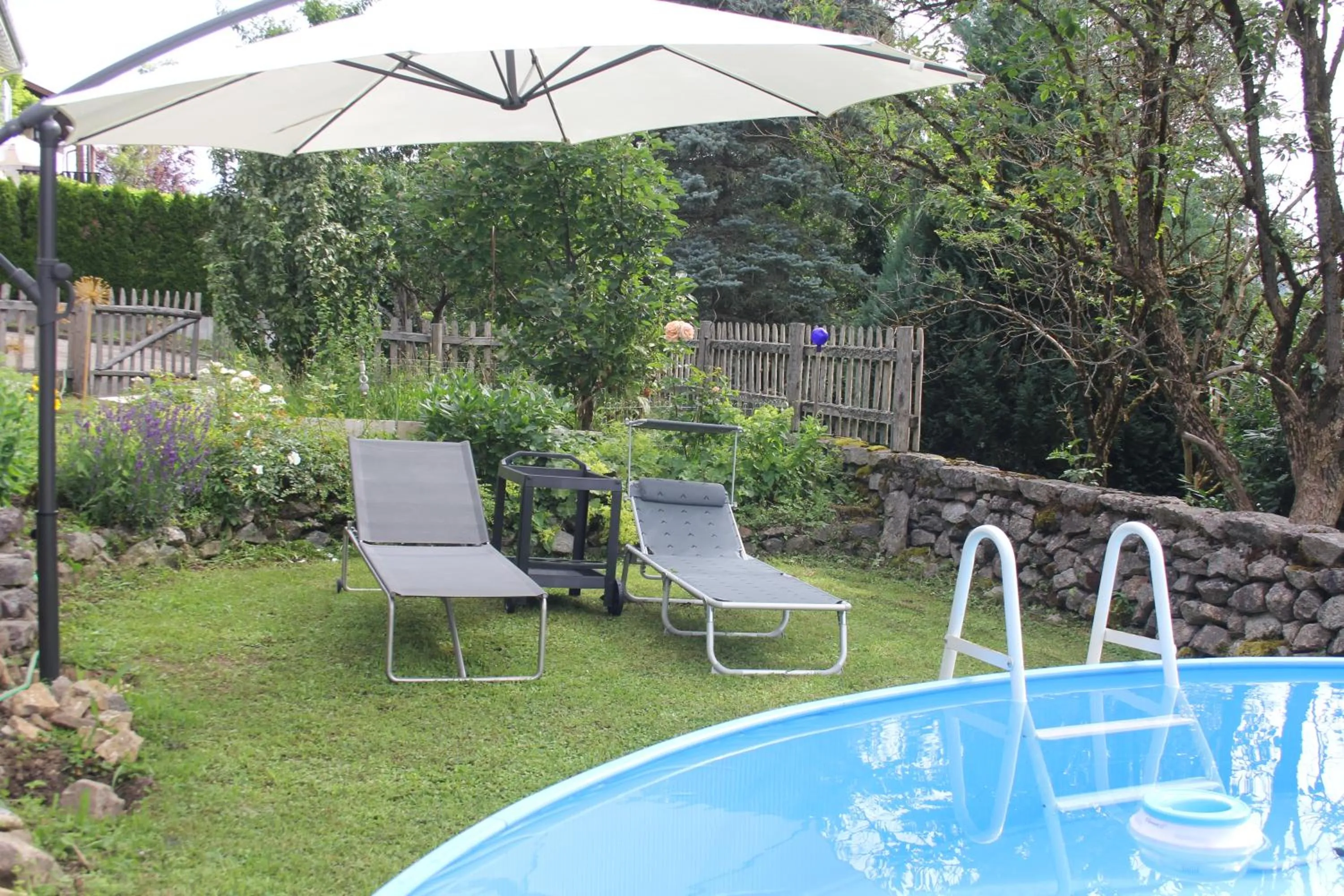 Summer in Haus Rosebud