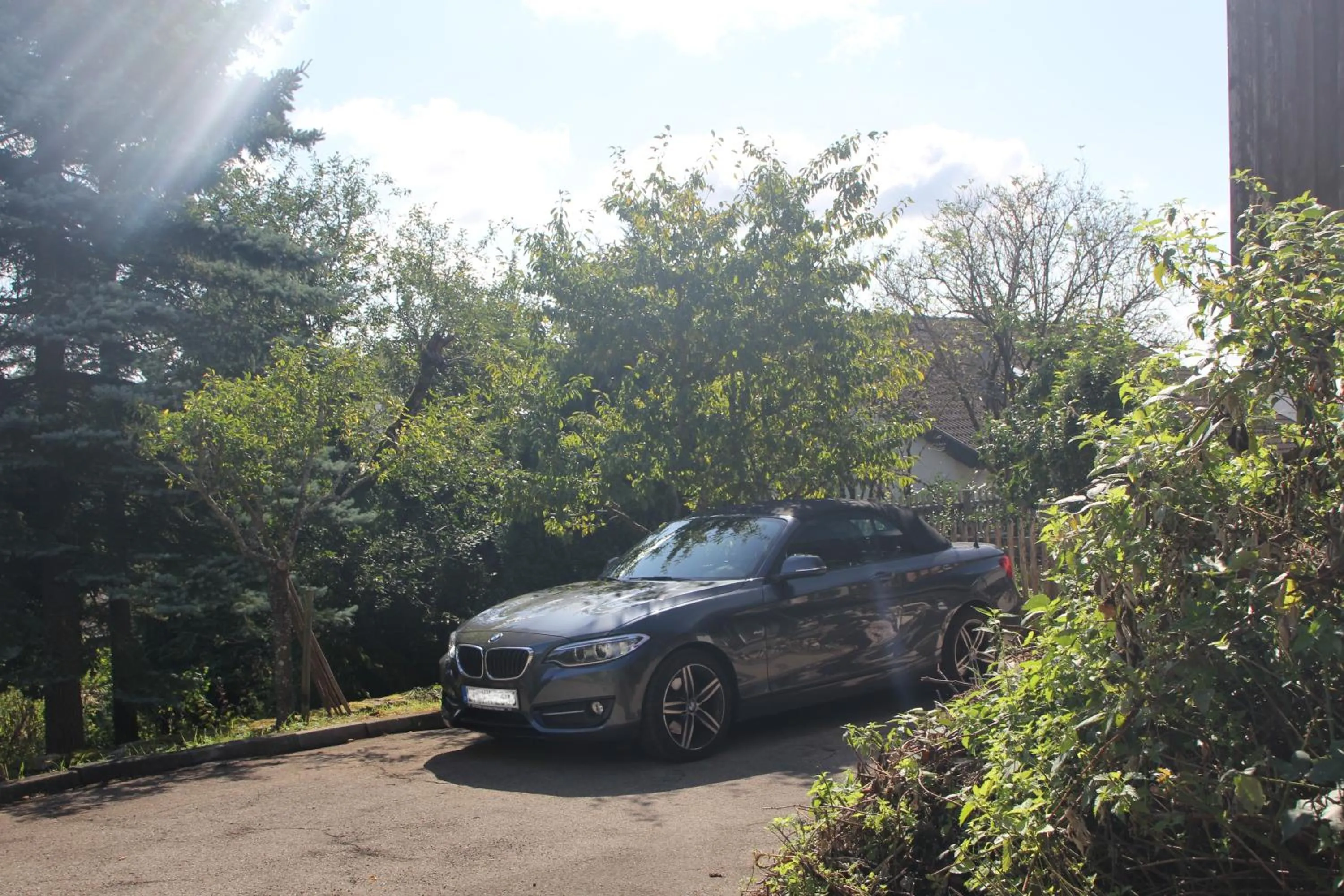 Parking in Haus Rosebud