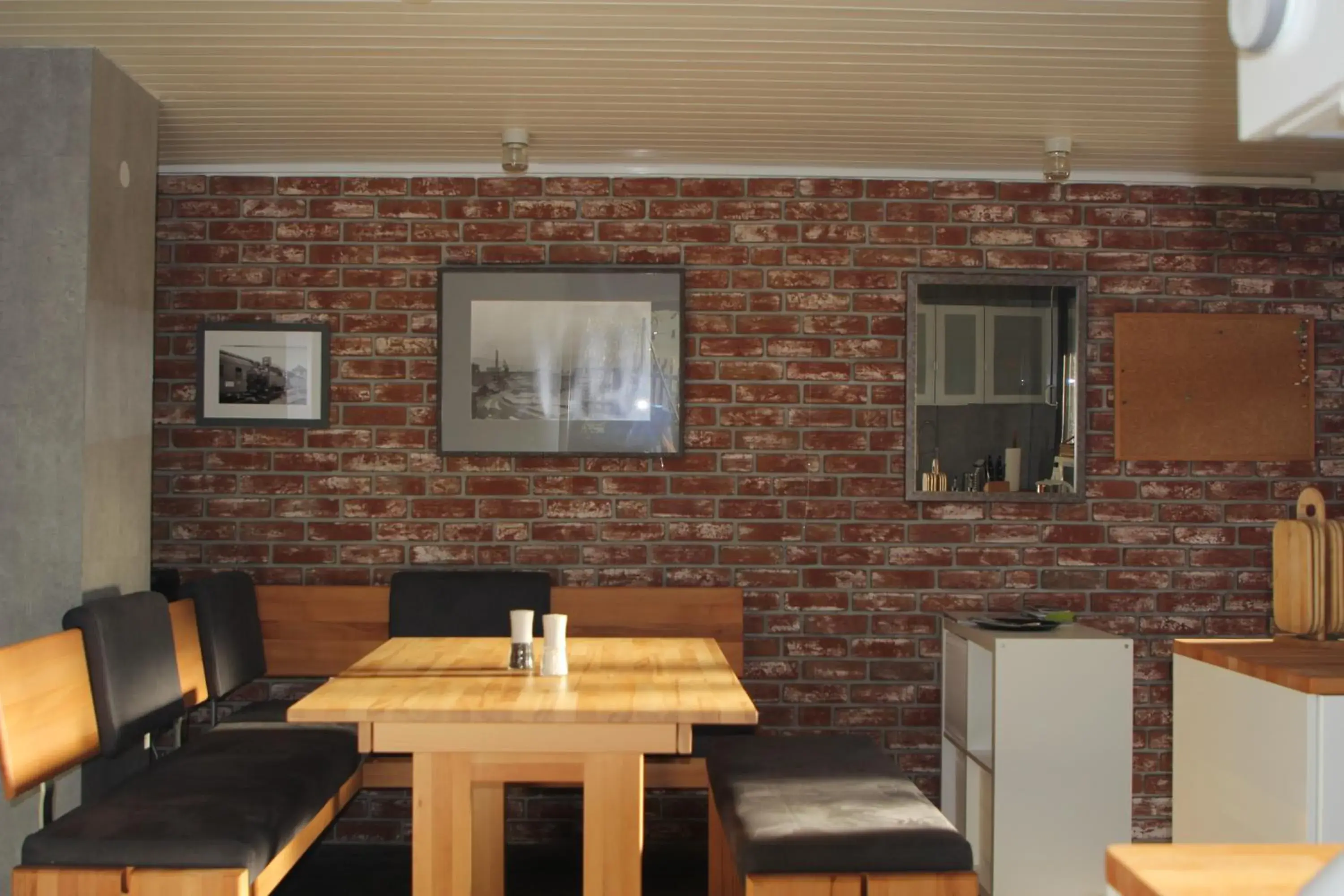 Two-Bedroom Apartment in Haus Rosebud Two-Bedroom Apartment in Haus Rosebud