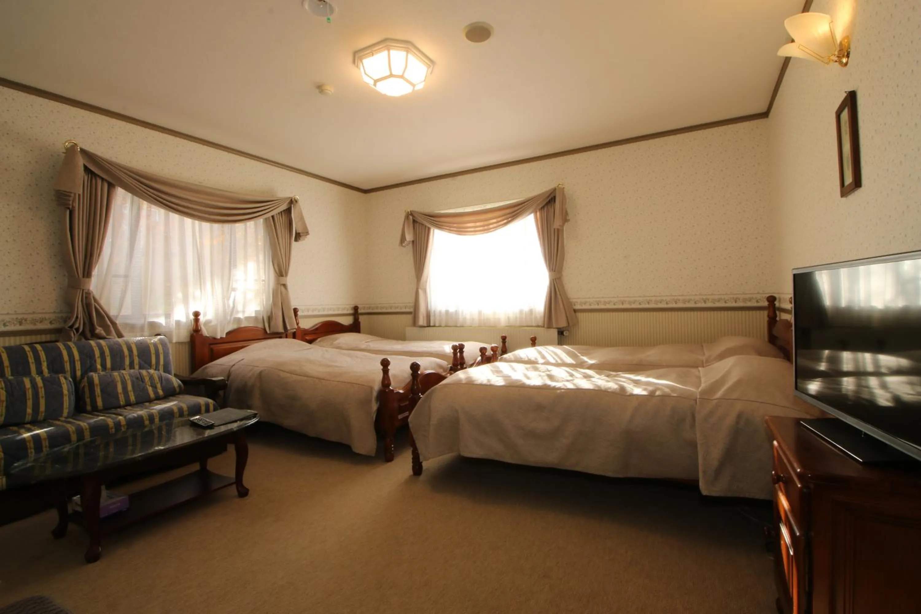 Photo of the whole room in Petit Resort Hotel Der Barte